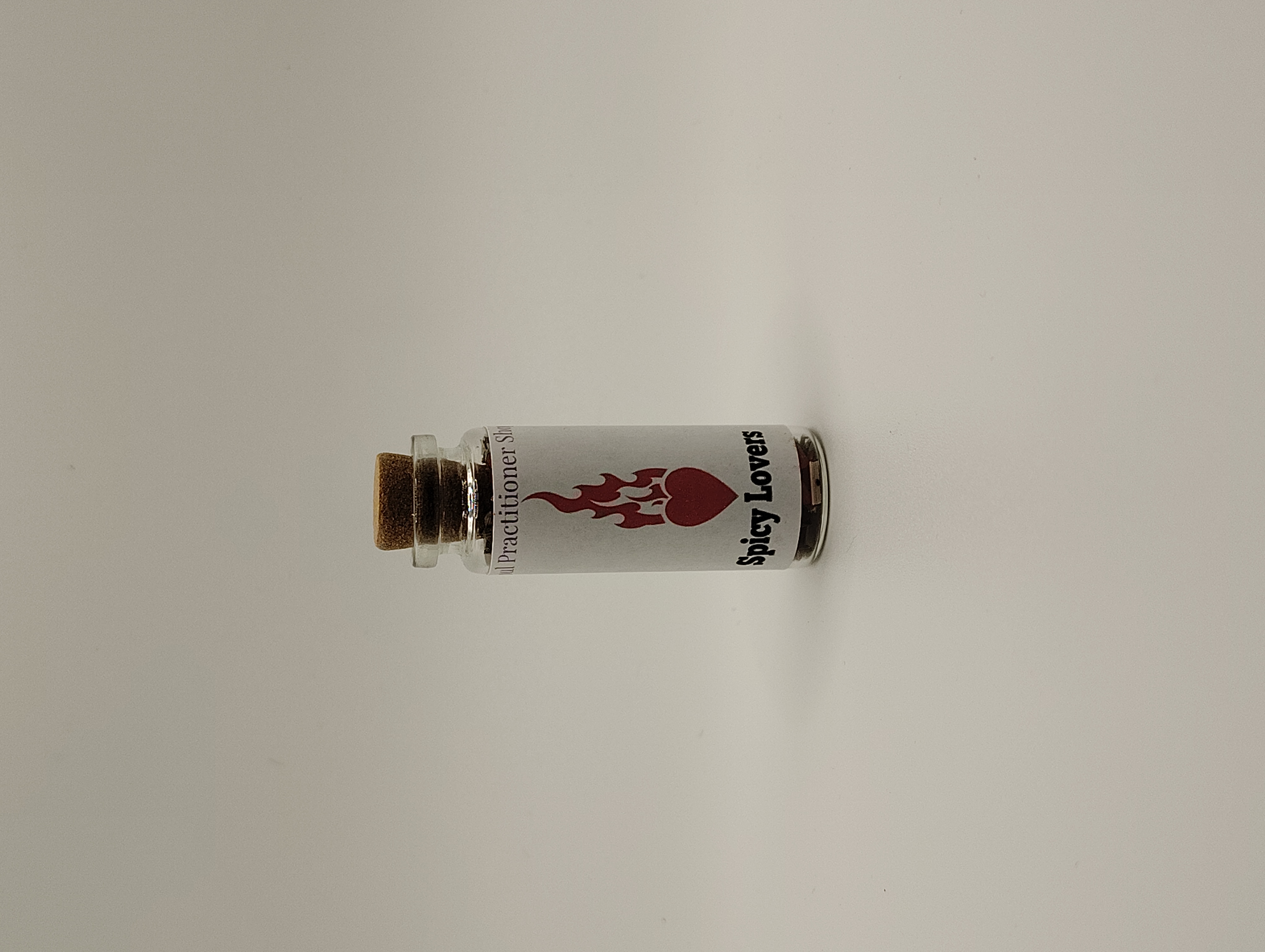 Spicy Lovers Mini Travel Altar Kit – Passion, Desire & Romance Spell Kit | Garnet & Clear Quartz Crystals, Candle, Herbs, Oils