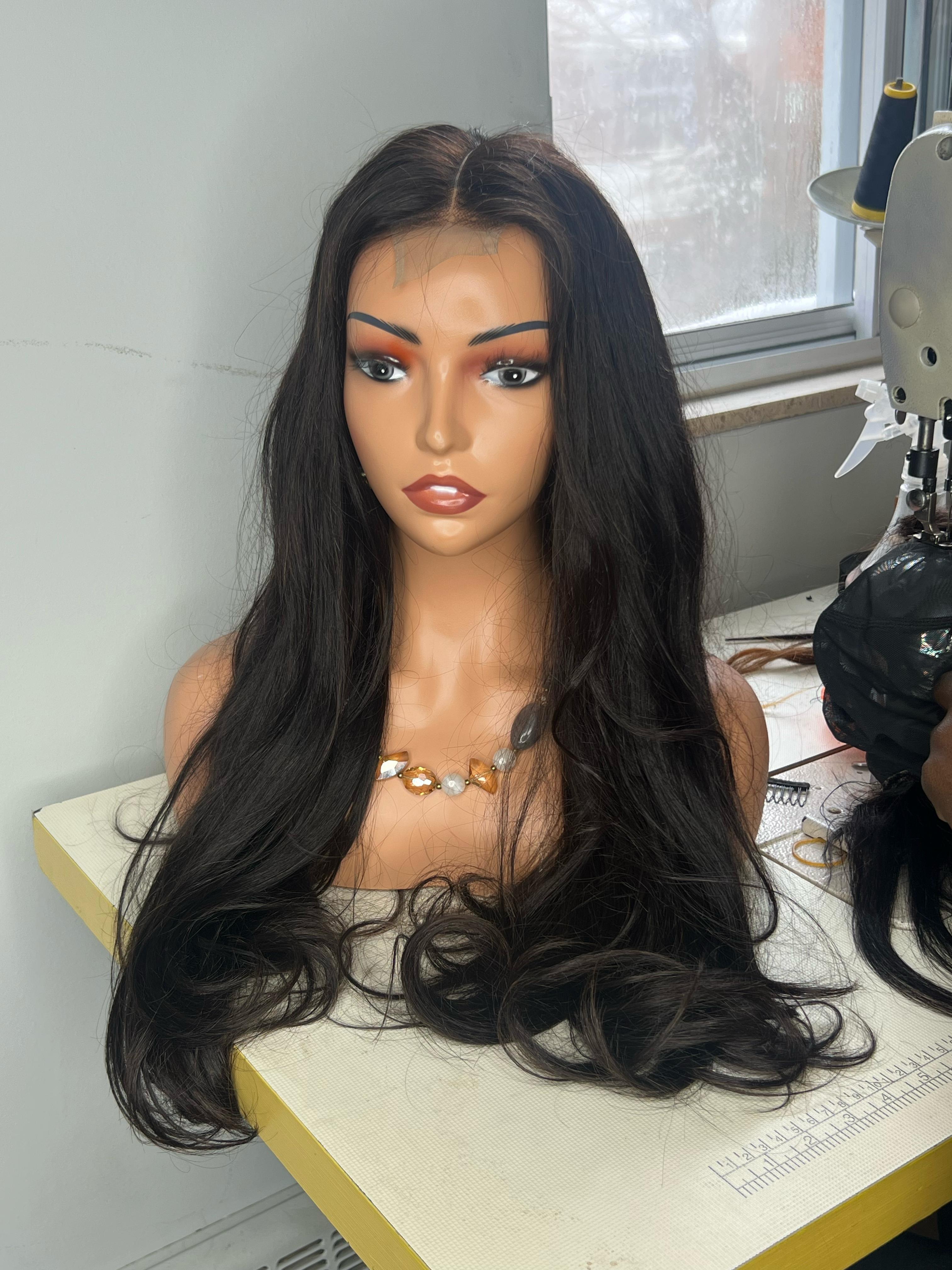 Black Long Wavy Wig