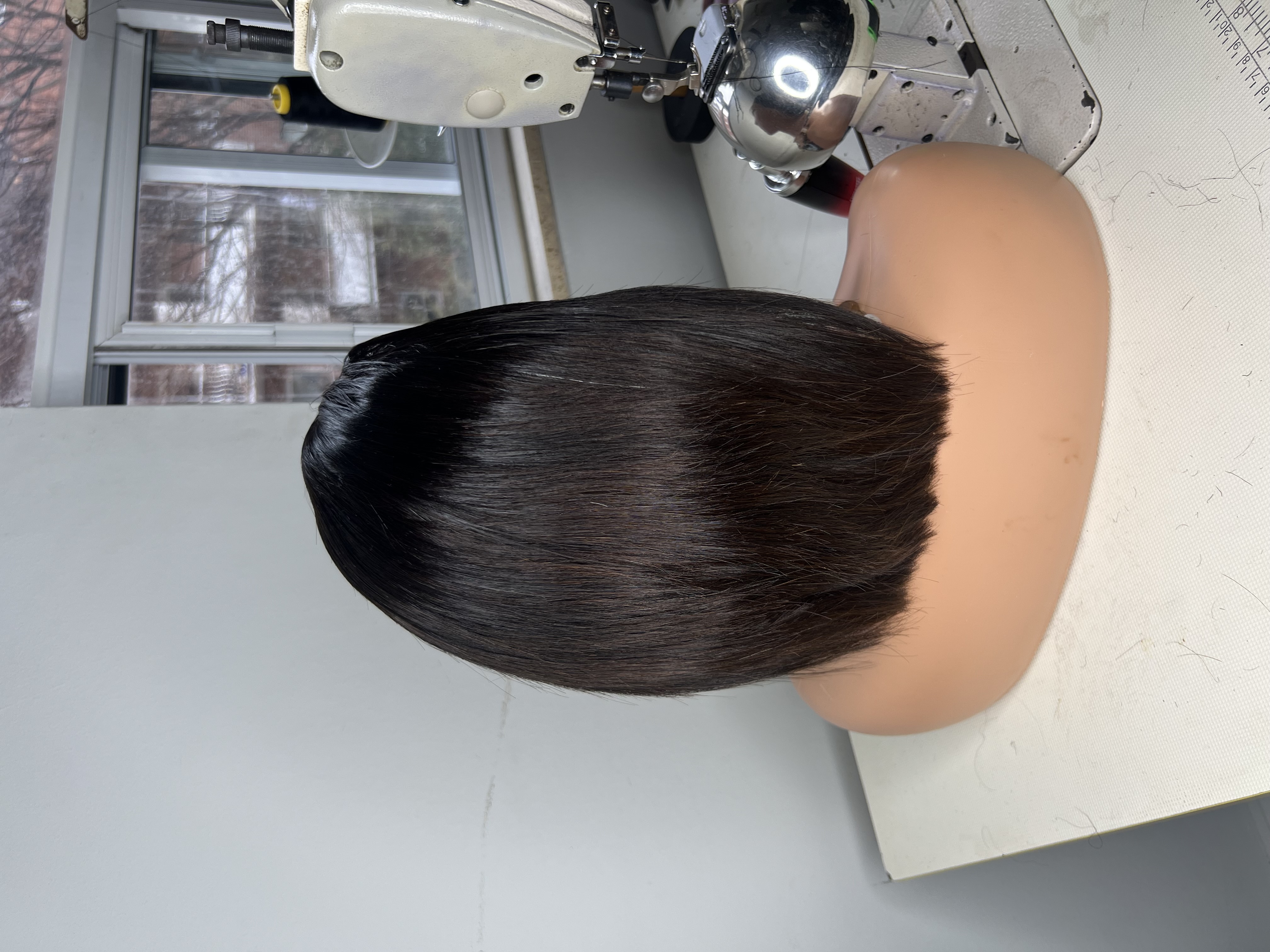 13*4 bob wig  natural color