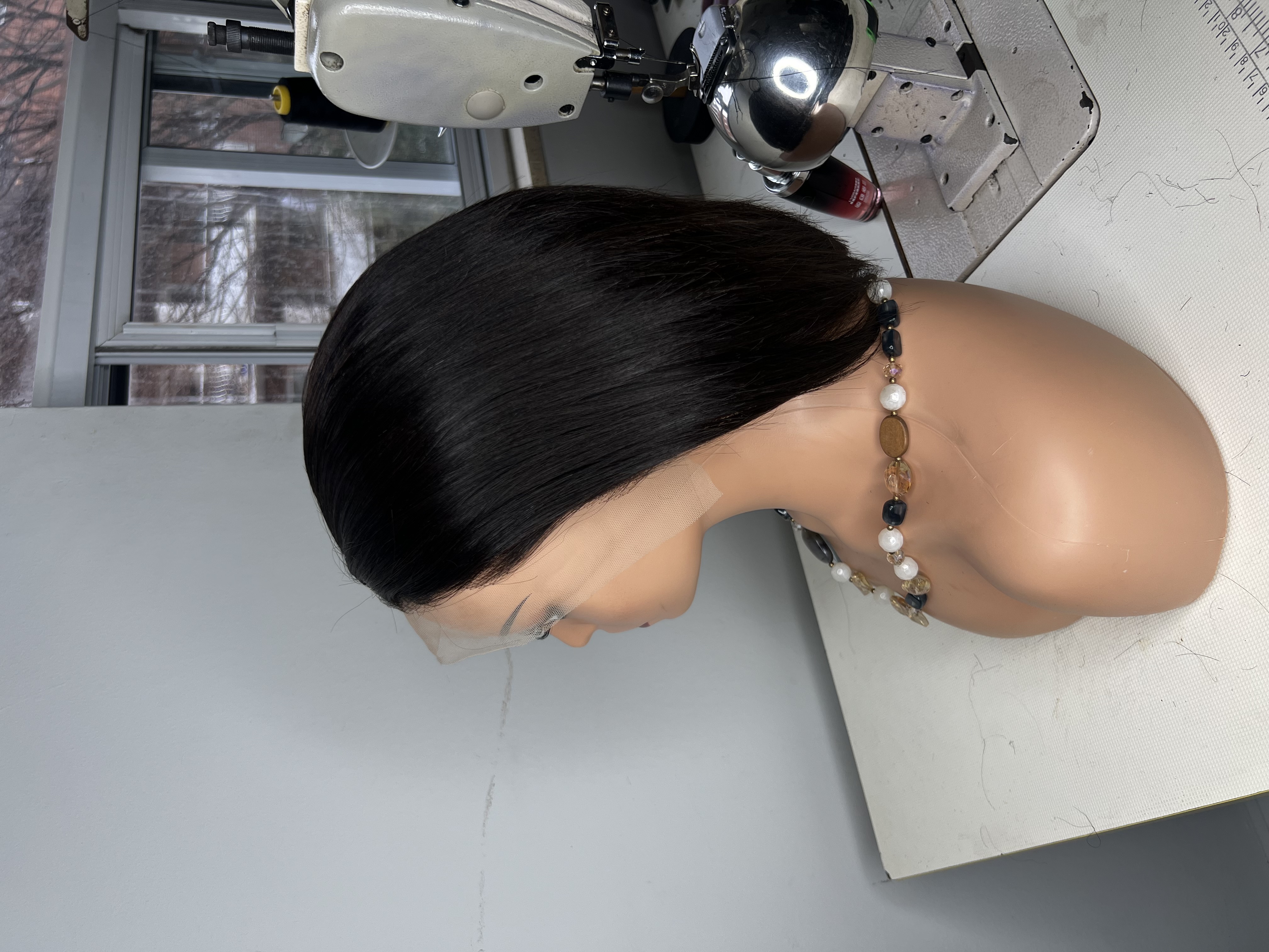 13*4 bob wig  natural color