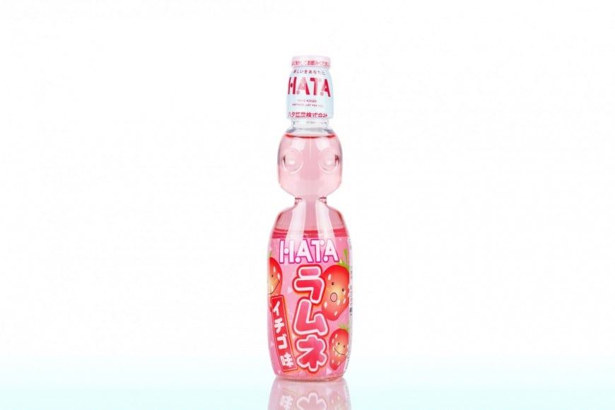 Ramune à la fraise - 200ml - HATAKOSEN
