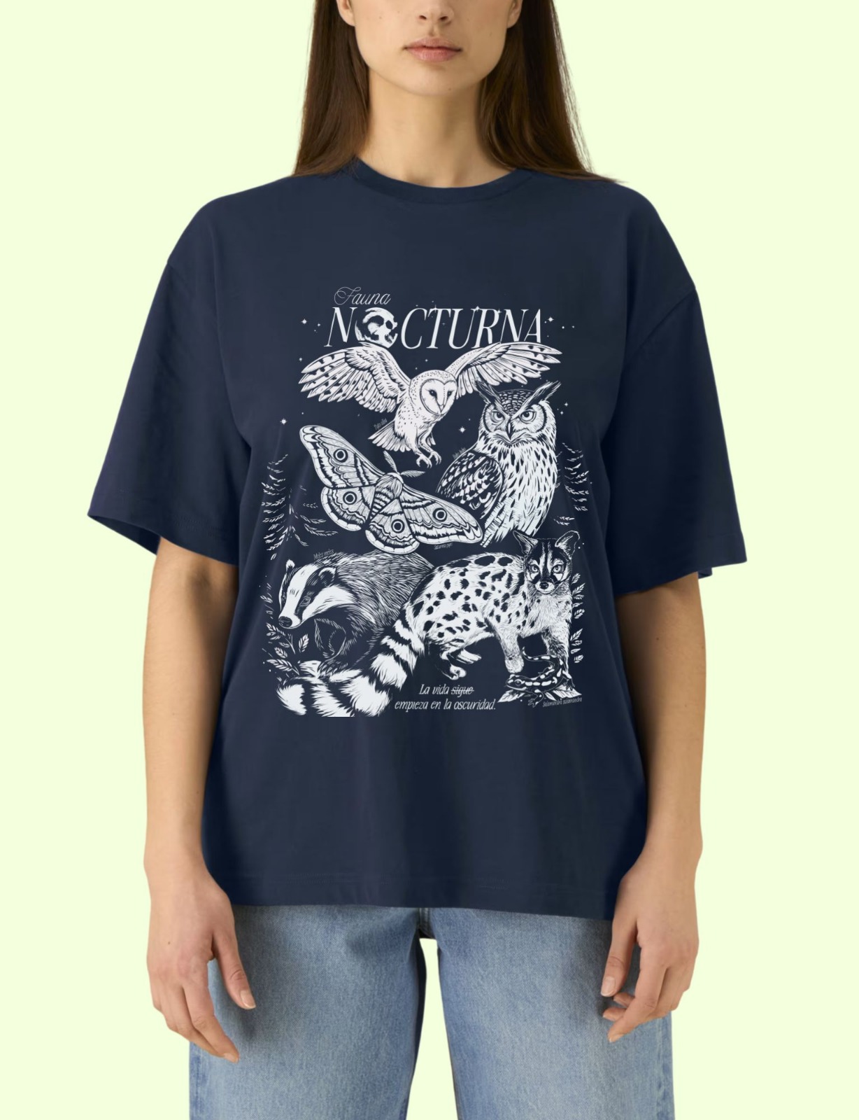 Camiseta NOCTURNA | Animales nocturnos - lechuza, buho real, tejón, gineta, salamandra, Saturnia pyri – Balena