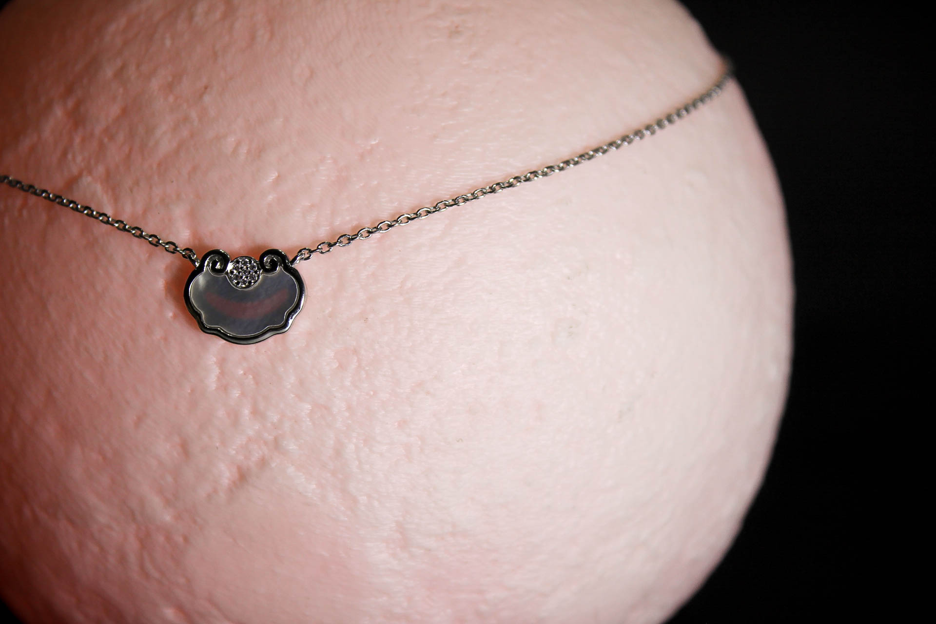 Elegant Silver Cloud Necklace