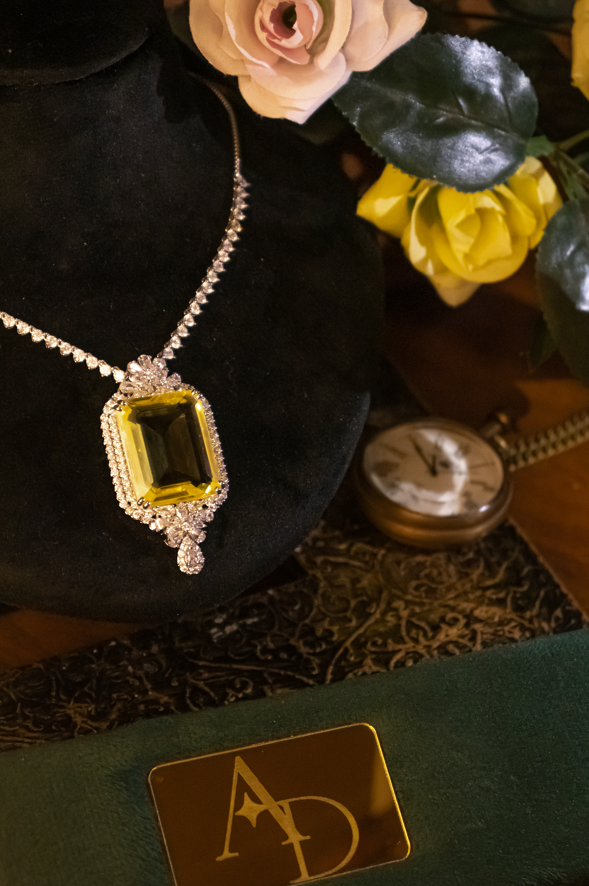  KIRA – Yellow Stone