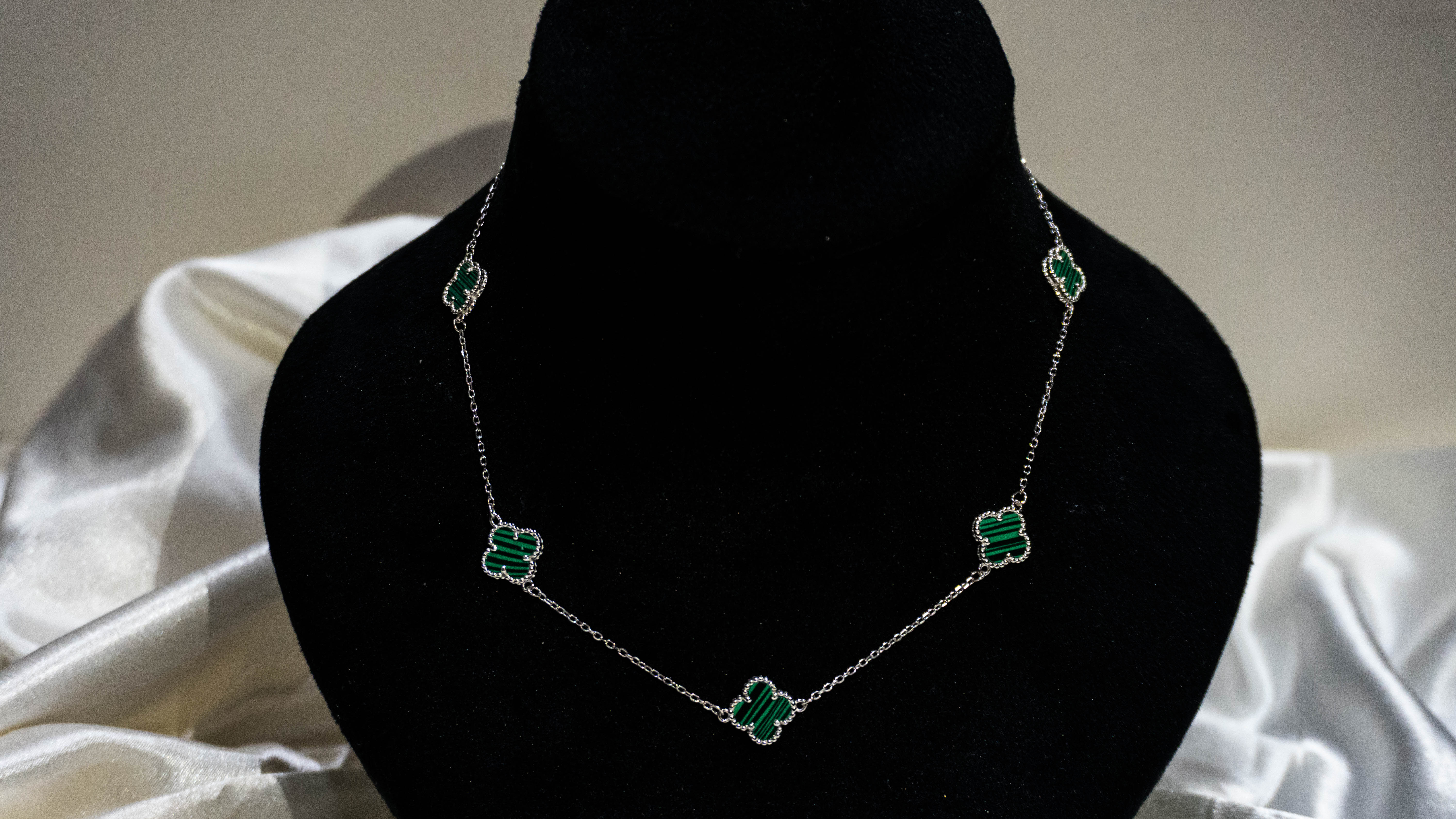 Mini Floral Necklace