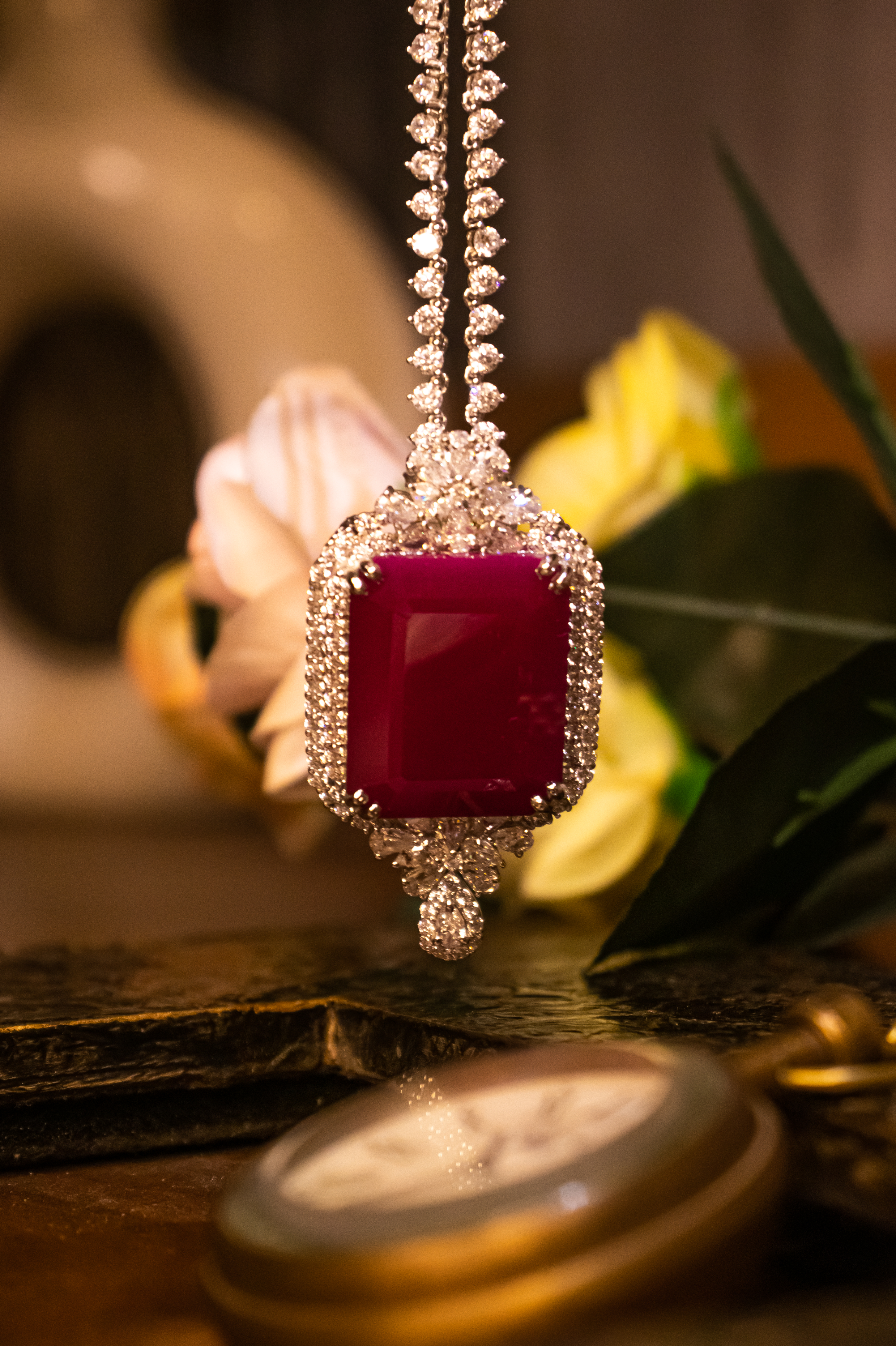 KIRA – Red Stone Necklace