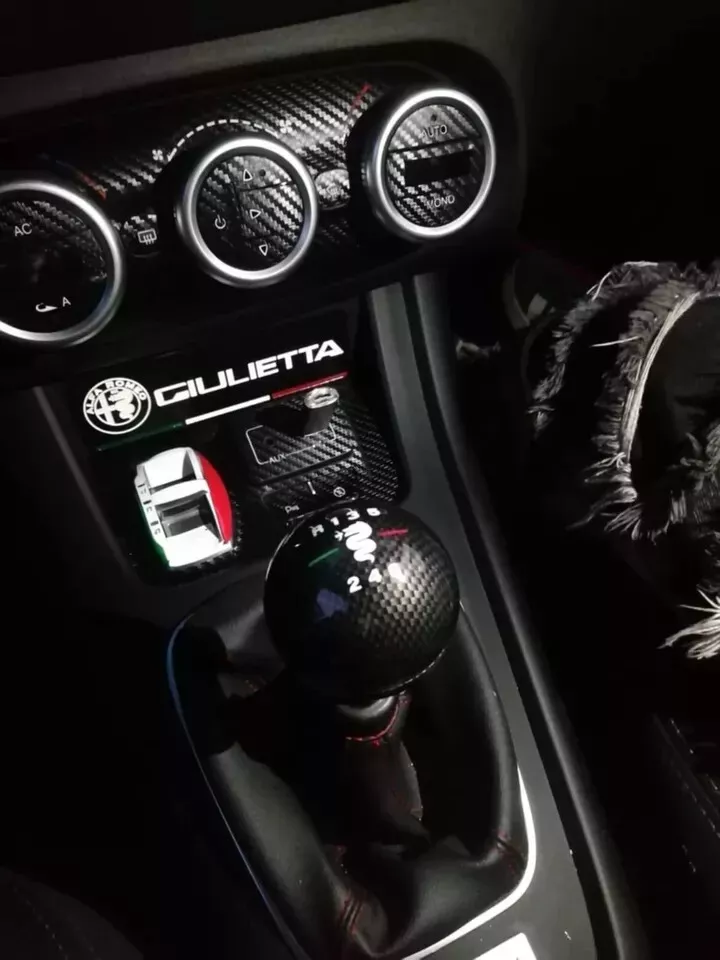 POMELLO LUSSO - carbon look