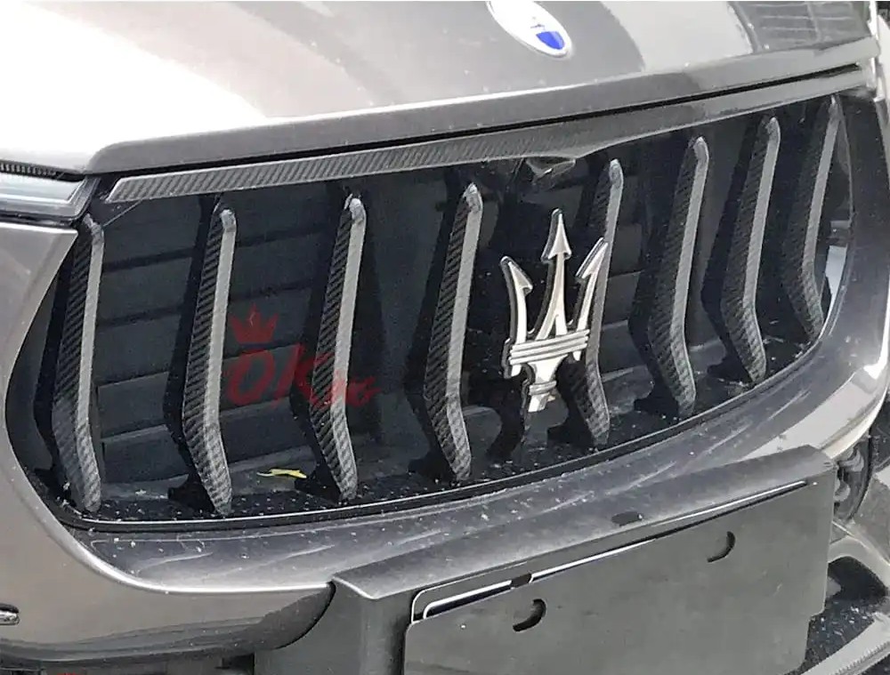 Griglia anteriore in fibra di carbonio a secco Mansory Style per Maserati Levante 2016-2018