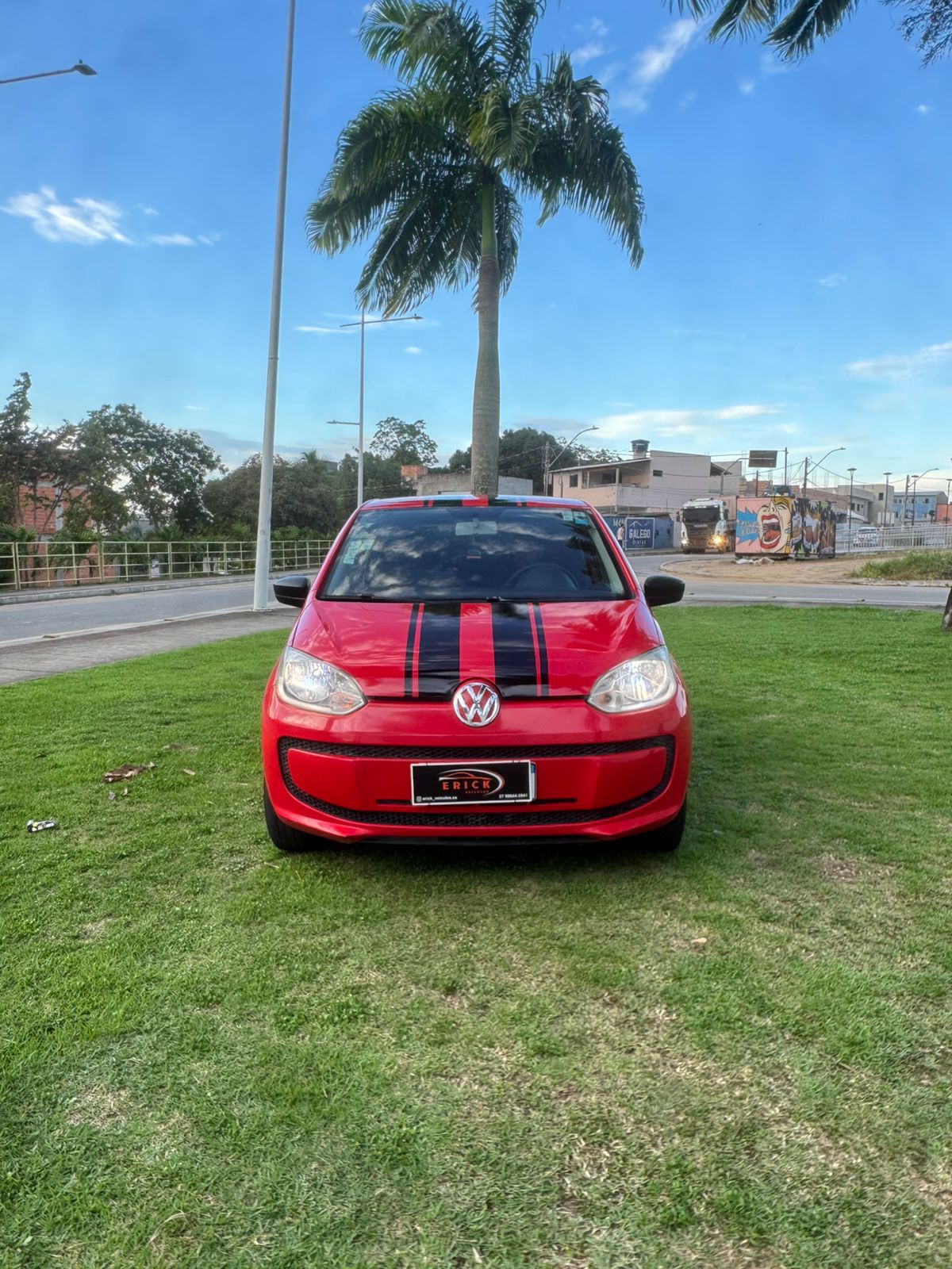 UP TAKE 2015 (2 PORTAS) - VERMELHO