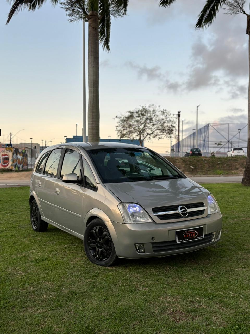 CHEVROLET MERIVA JOY 1.8 2004 - PRATA