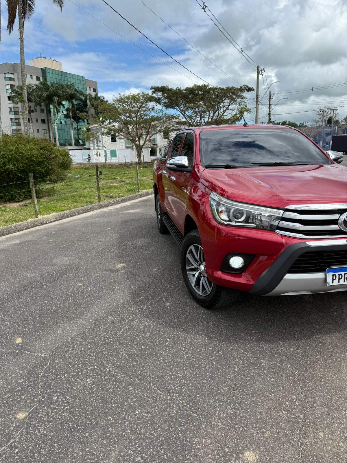HILUX SRX 2016/2017 - VERMELHA