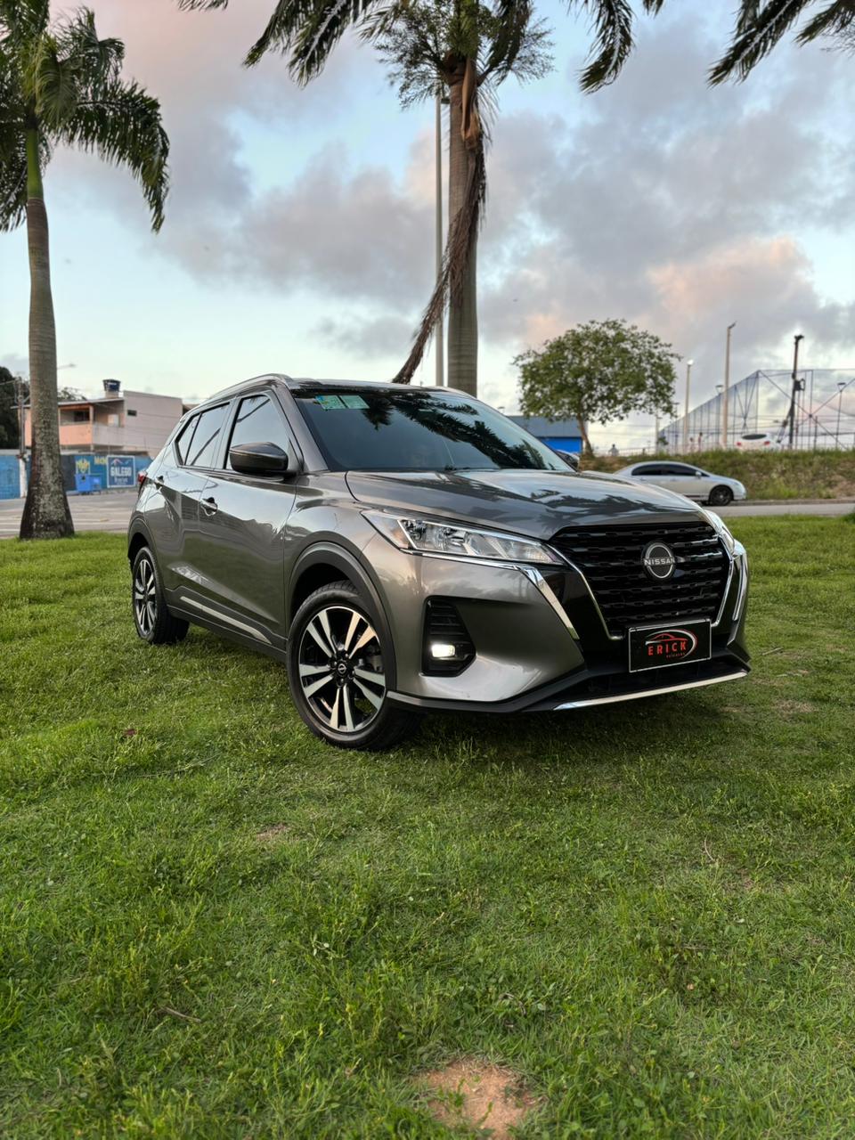 NISSAN KICKS - 2024