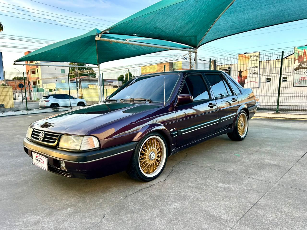 SANTANA GLSi 2.0 - VERMELHO