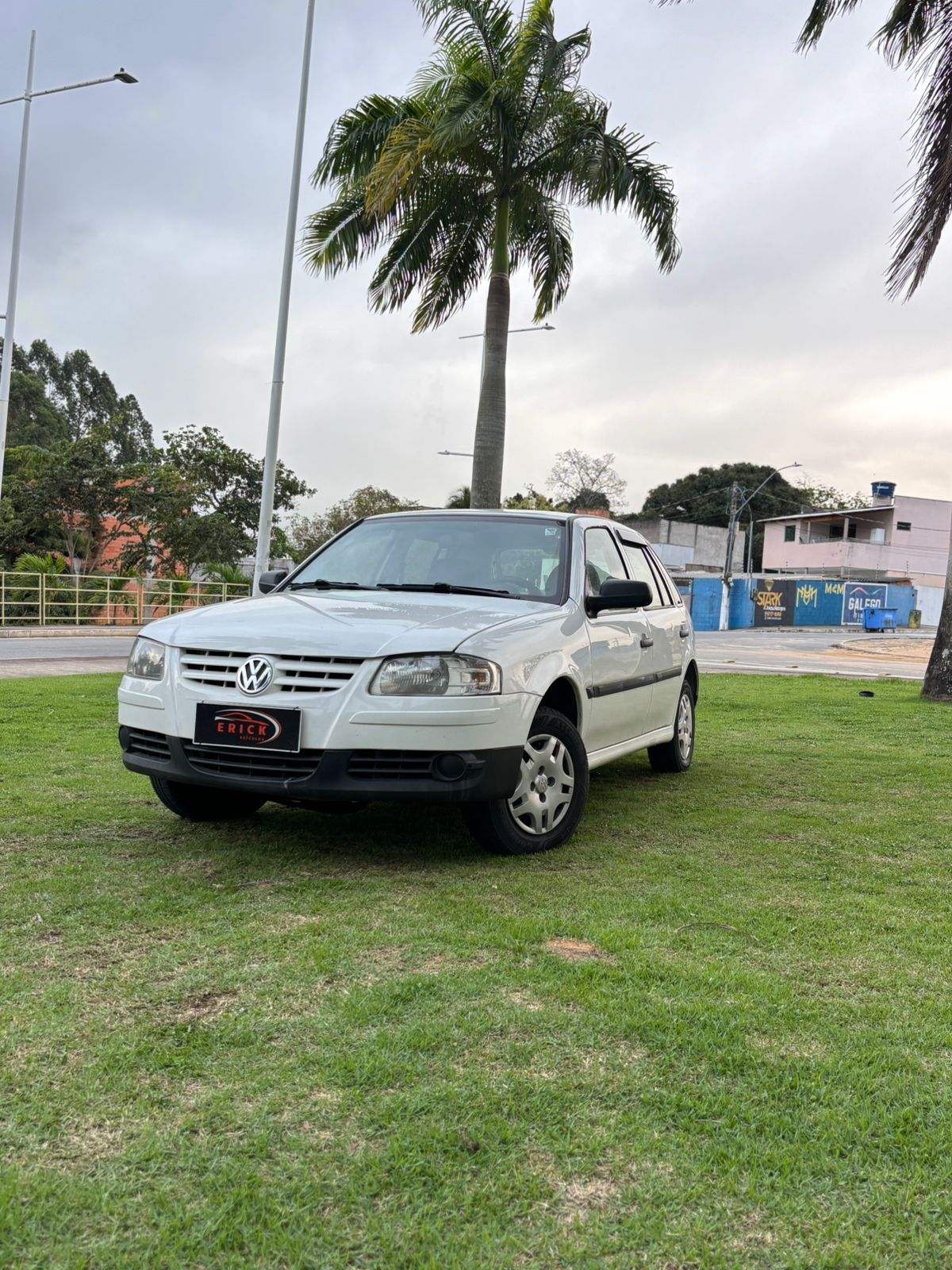 VW GOL G4 1.0 - BRANCO 2009