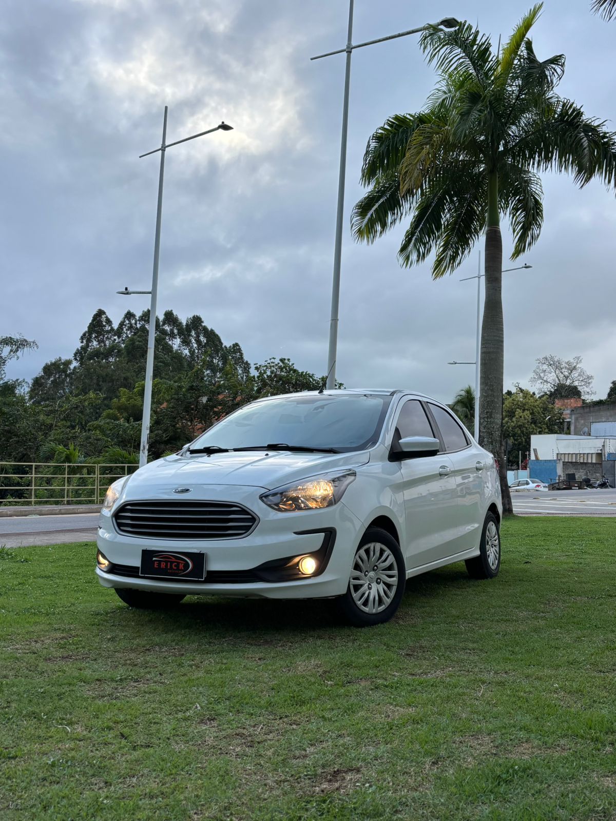 FORD KA SEDAN 1.5 - BRANCO 2019/2020
