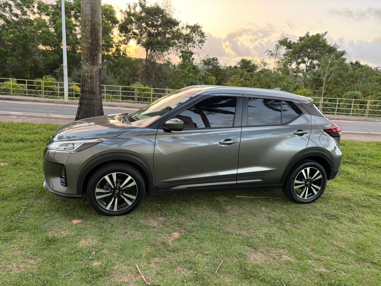 NISSAN KICKS - 2024