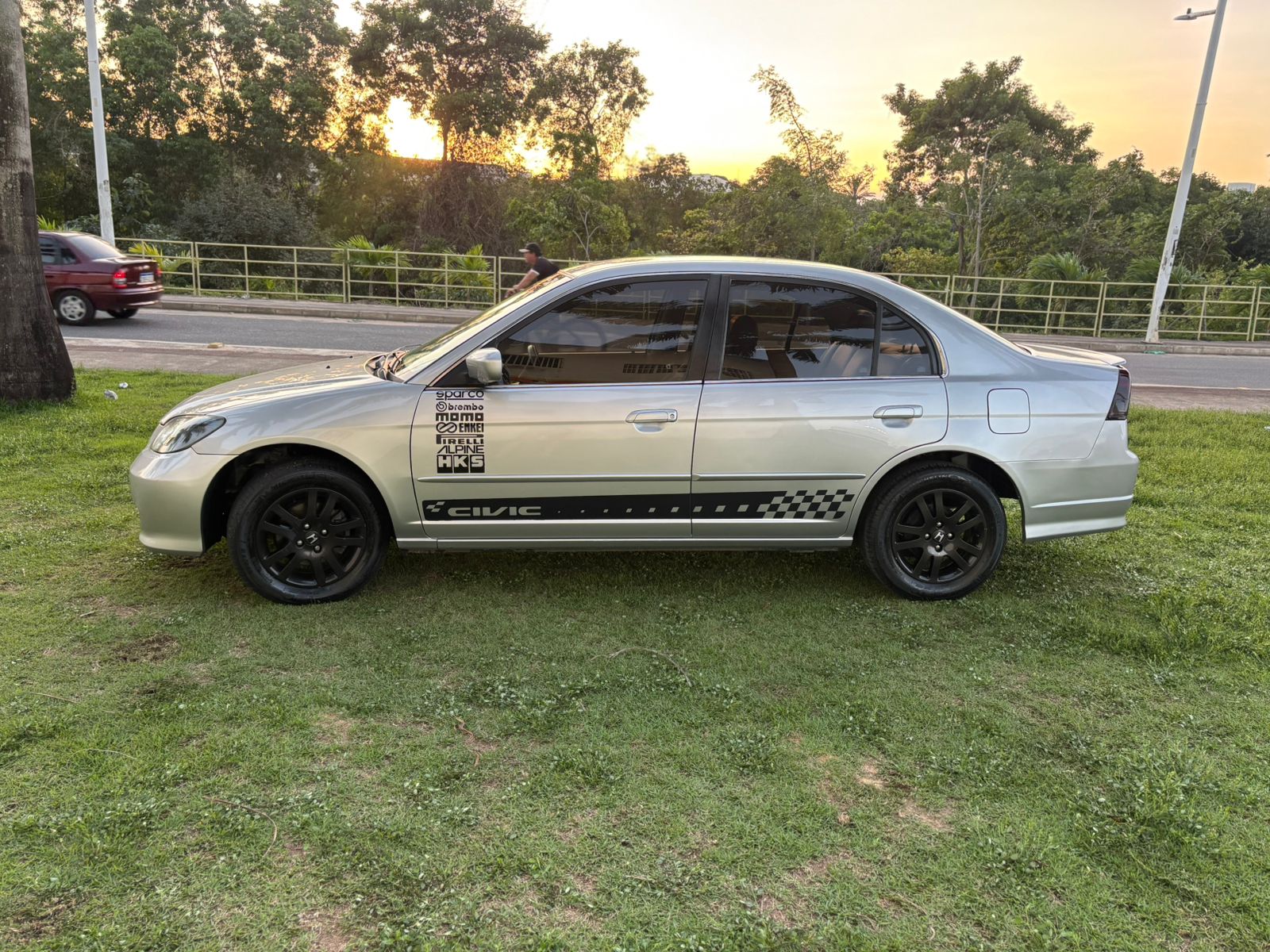 HONDA CIVIC LX 1.7 AUTOMÁTICO 