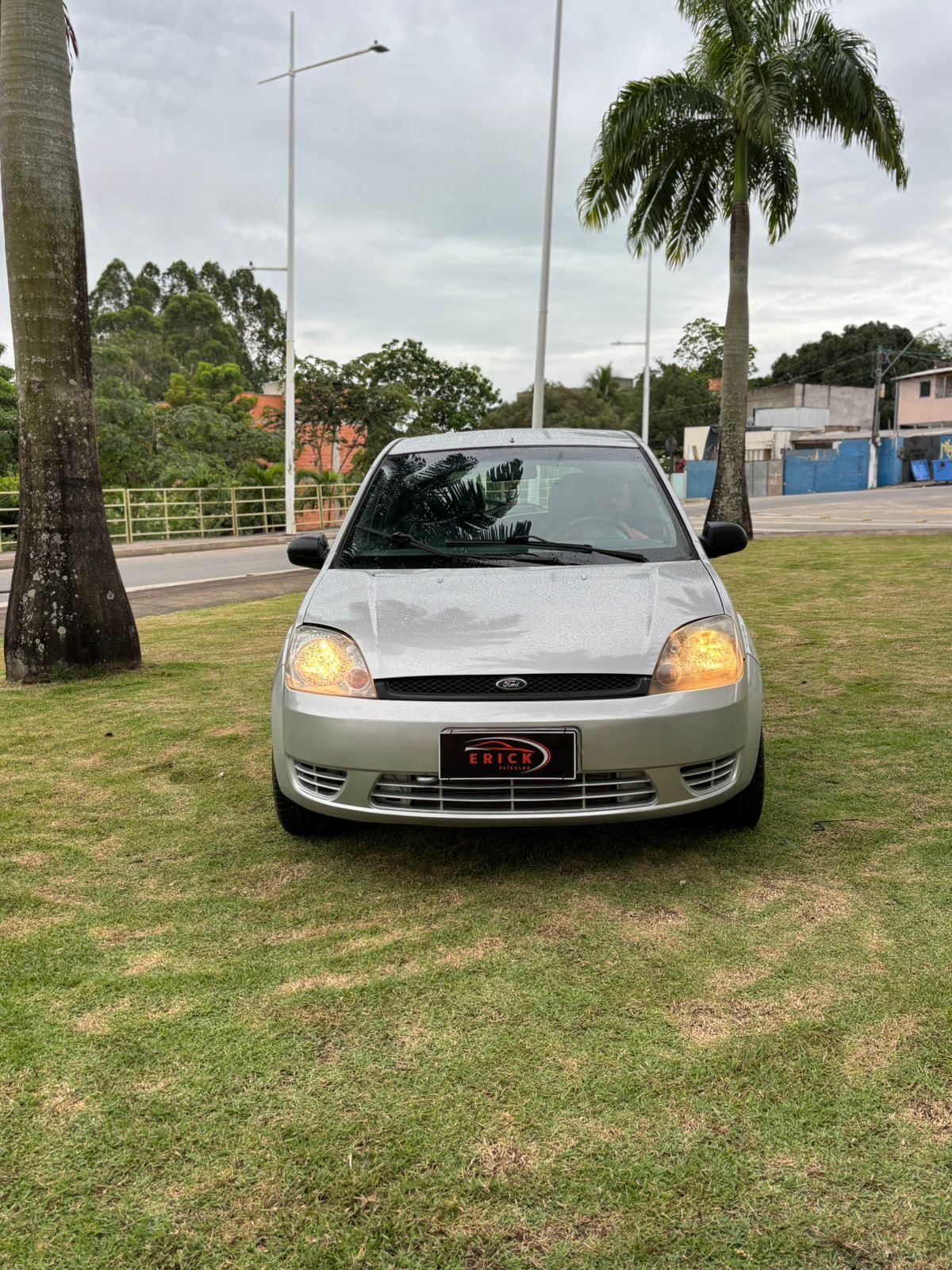 FIESTA HATCH 1.0 - PRATA