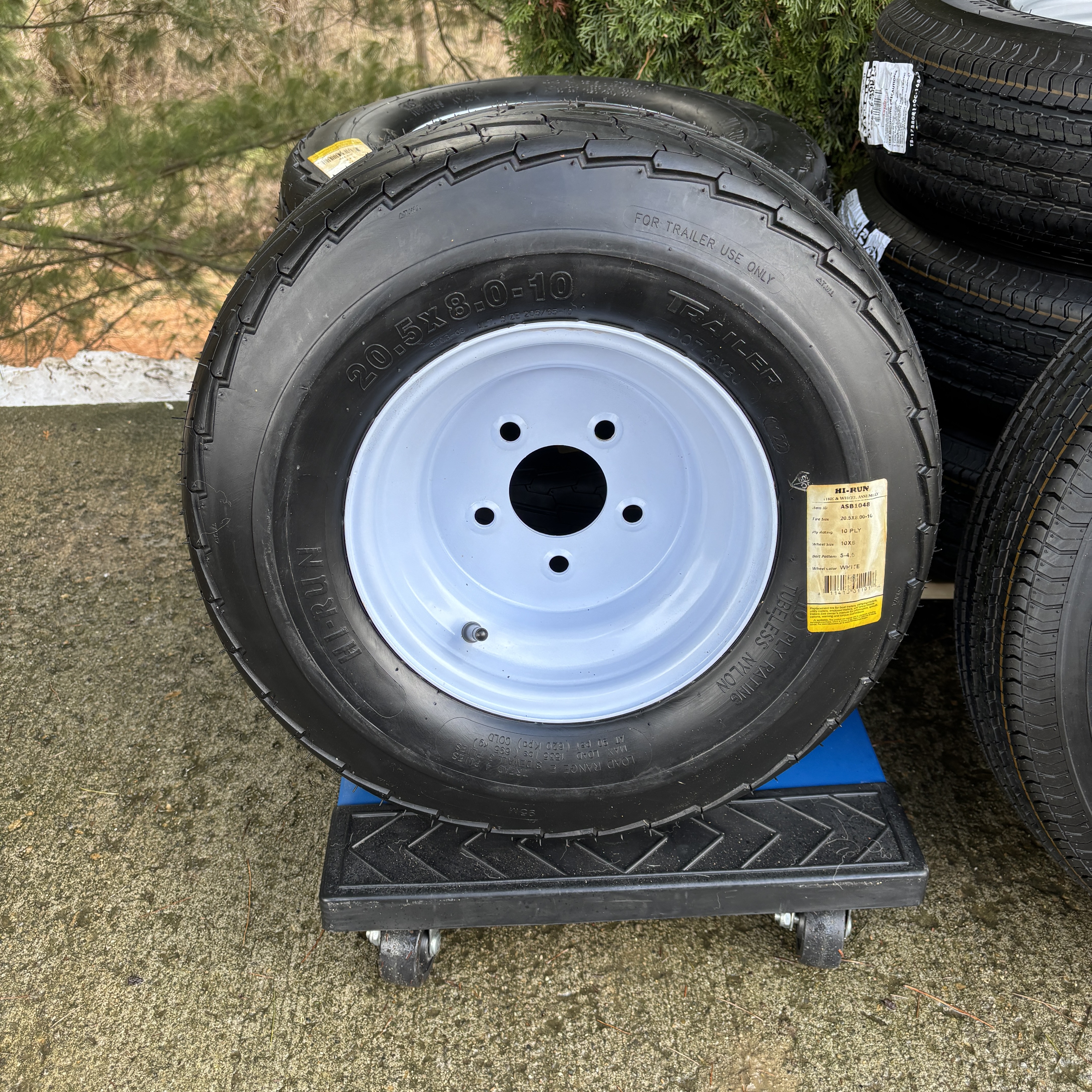 20.5x8.0-10 5x4.5 10 Ply