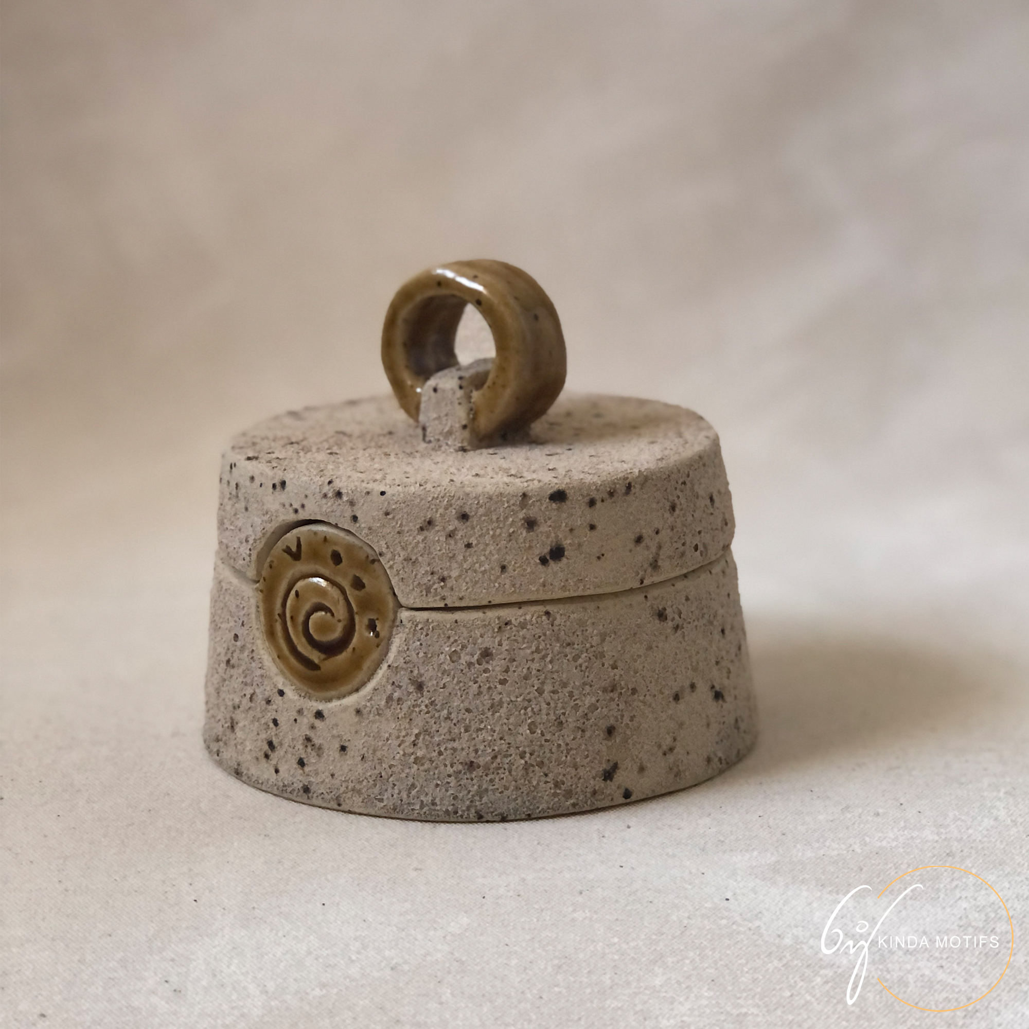 Handmade Off White Pottery Box With Rough Texture