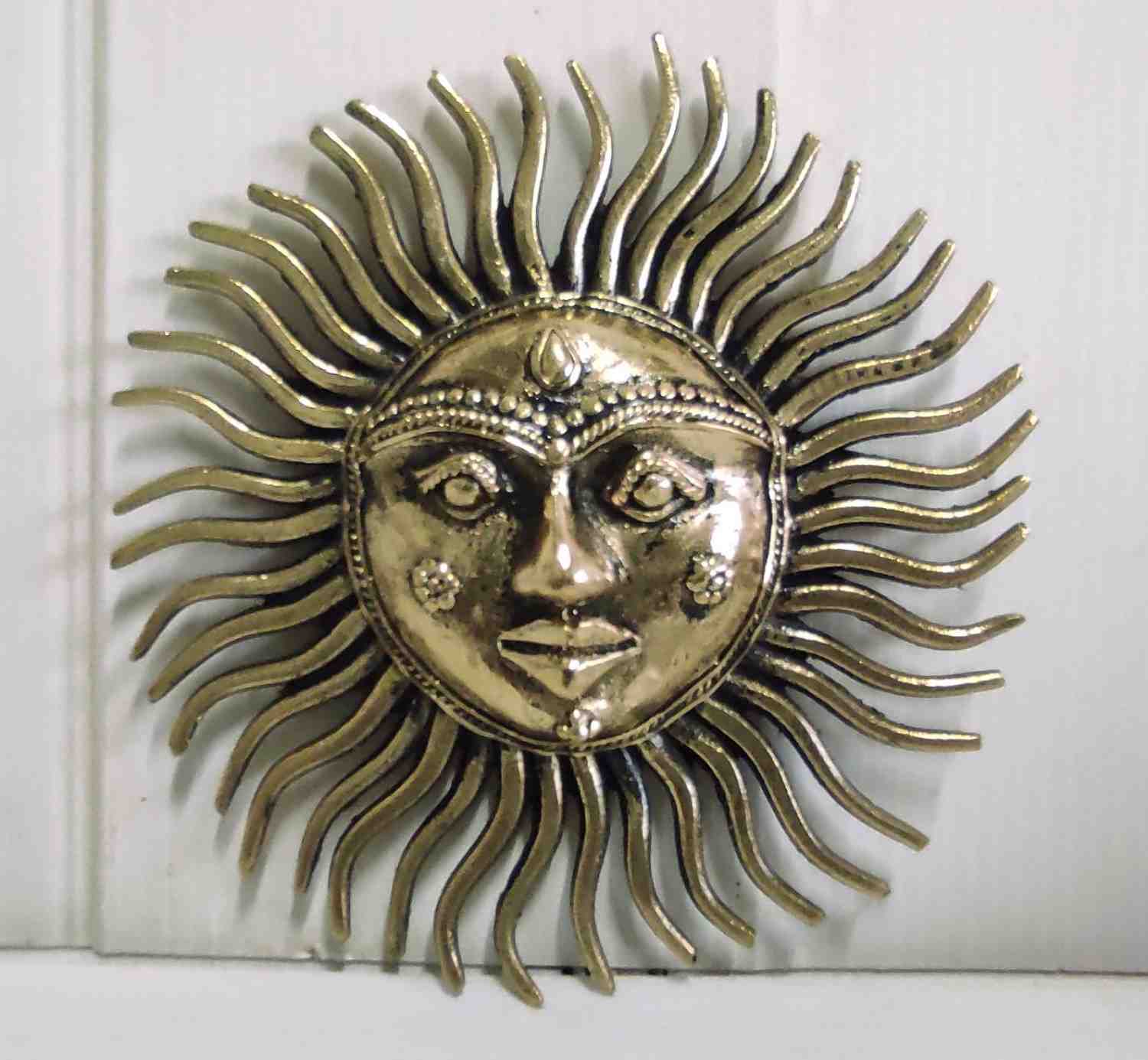 Brass Art Sun Face Wall Hanging