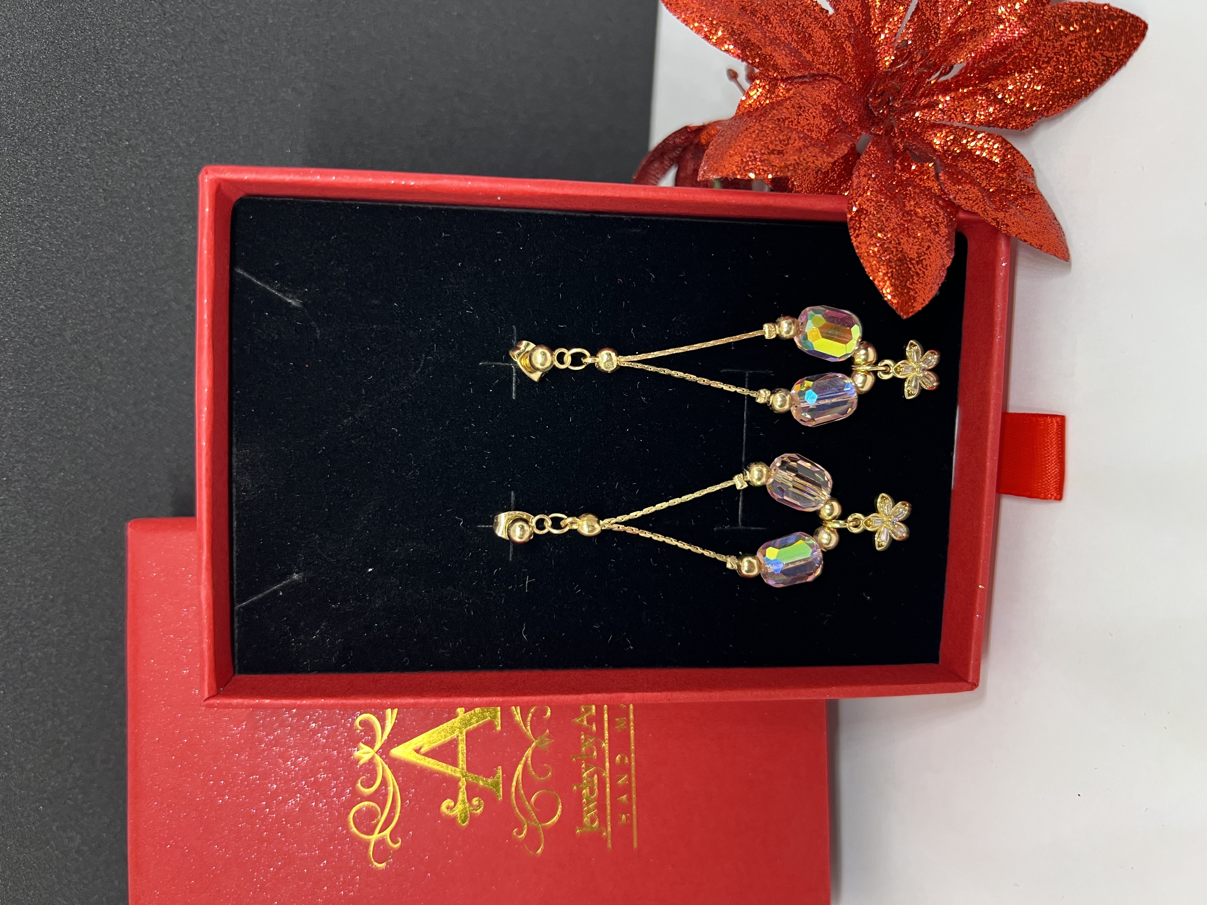 Baby Pink Aurora Crystal Beads with Flower Pendant Jewelry Set