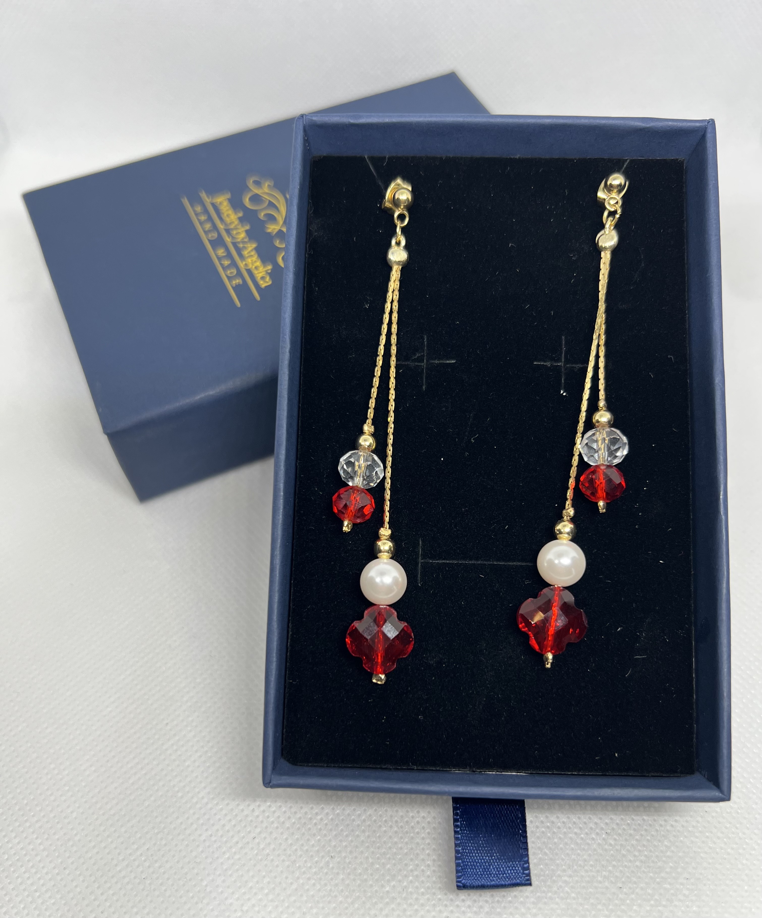 Red, and transparent Crystal, and pearls Jewelry Set