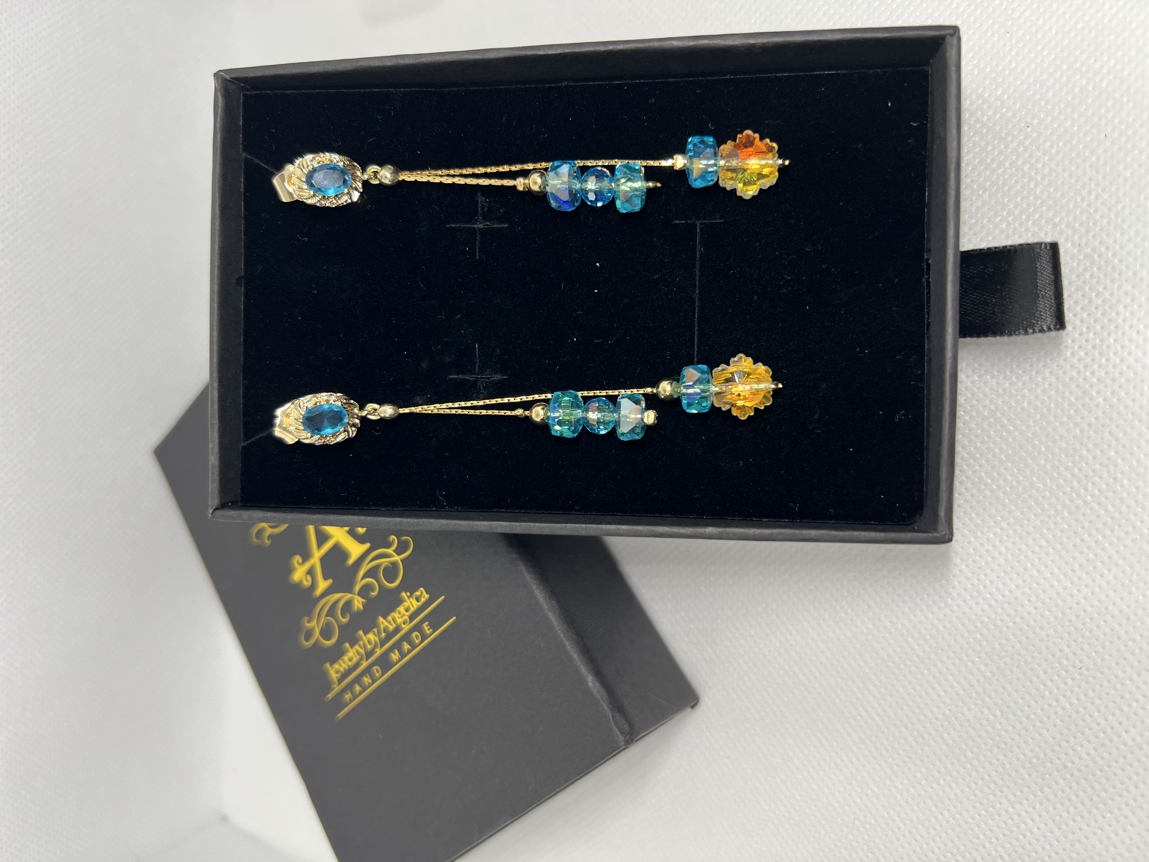 Elegant Blue and Aurora white Crystal Jewelry Set