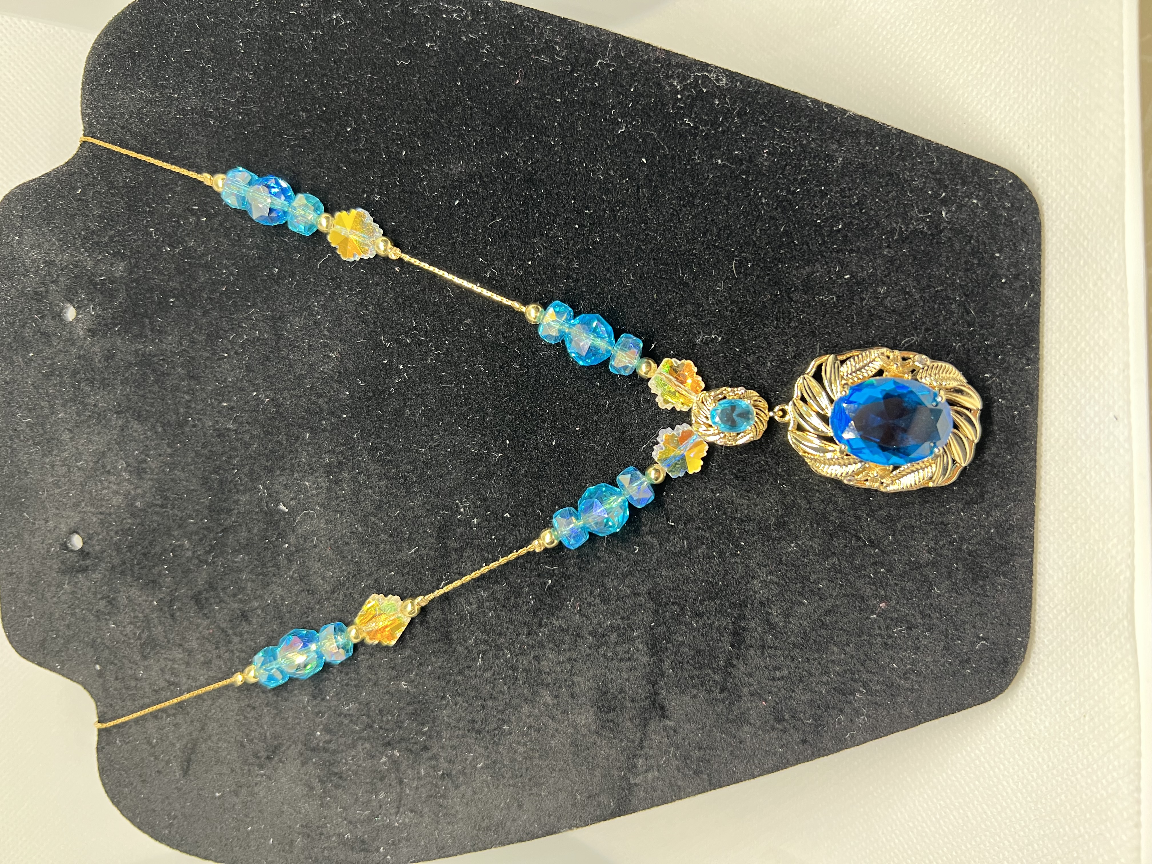 Elegant Blue and Aurora white Crystal Jewelry Set