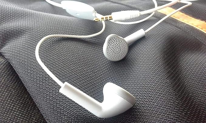 Wired Earphones with Mic