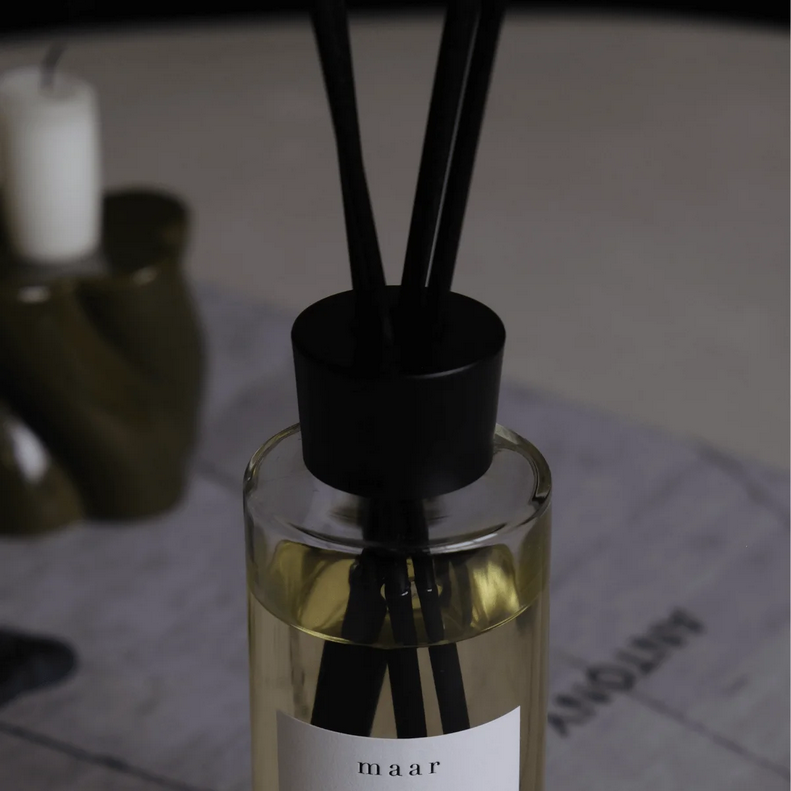 CRAVING THE MOMENT maar