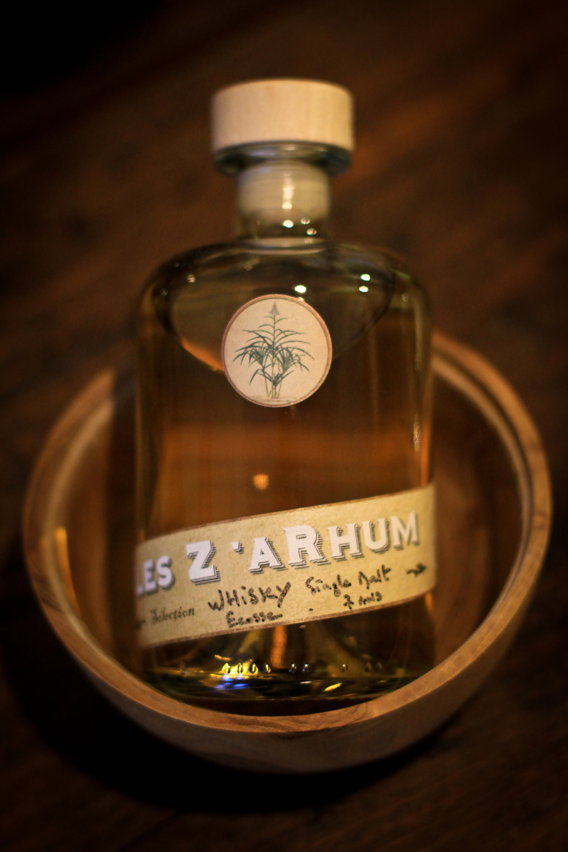 Sélection 2025 RHUMS & WHISKIES du Monde - Nous contacter