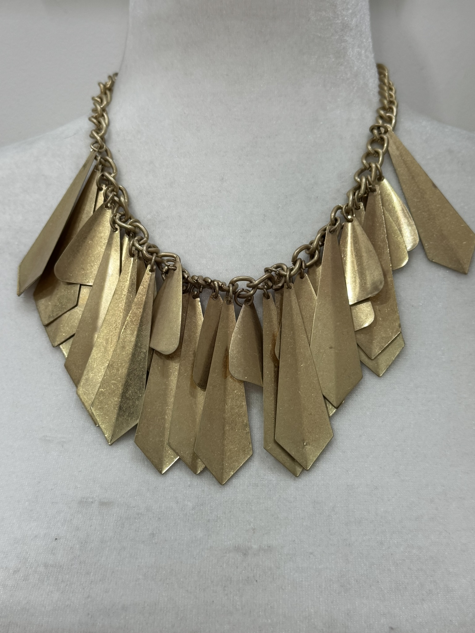 Collar  efecto desgastado