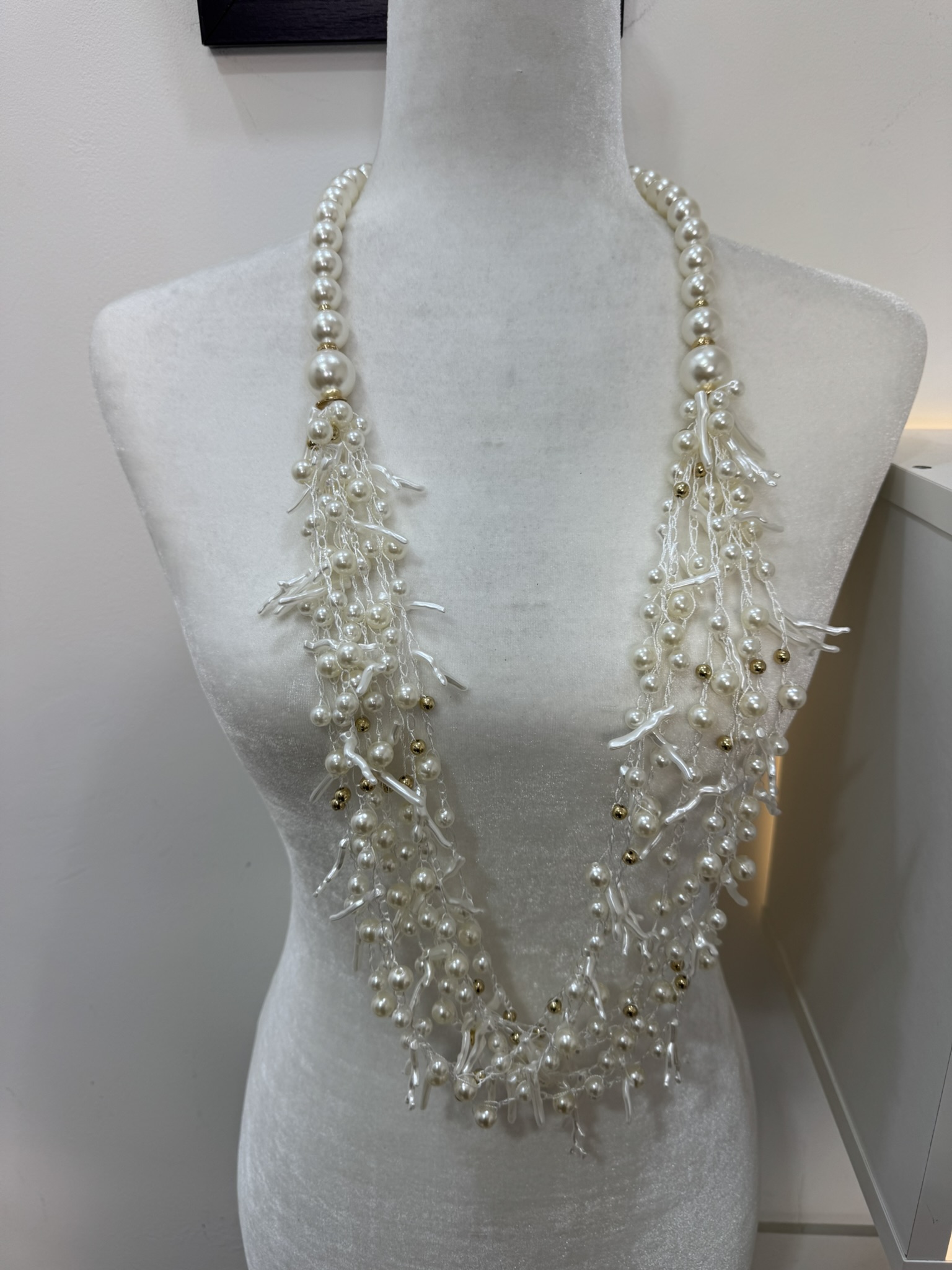 Colar perlas extra largo