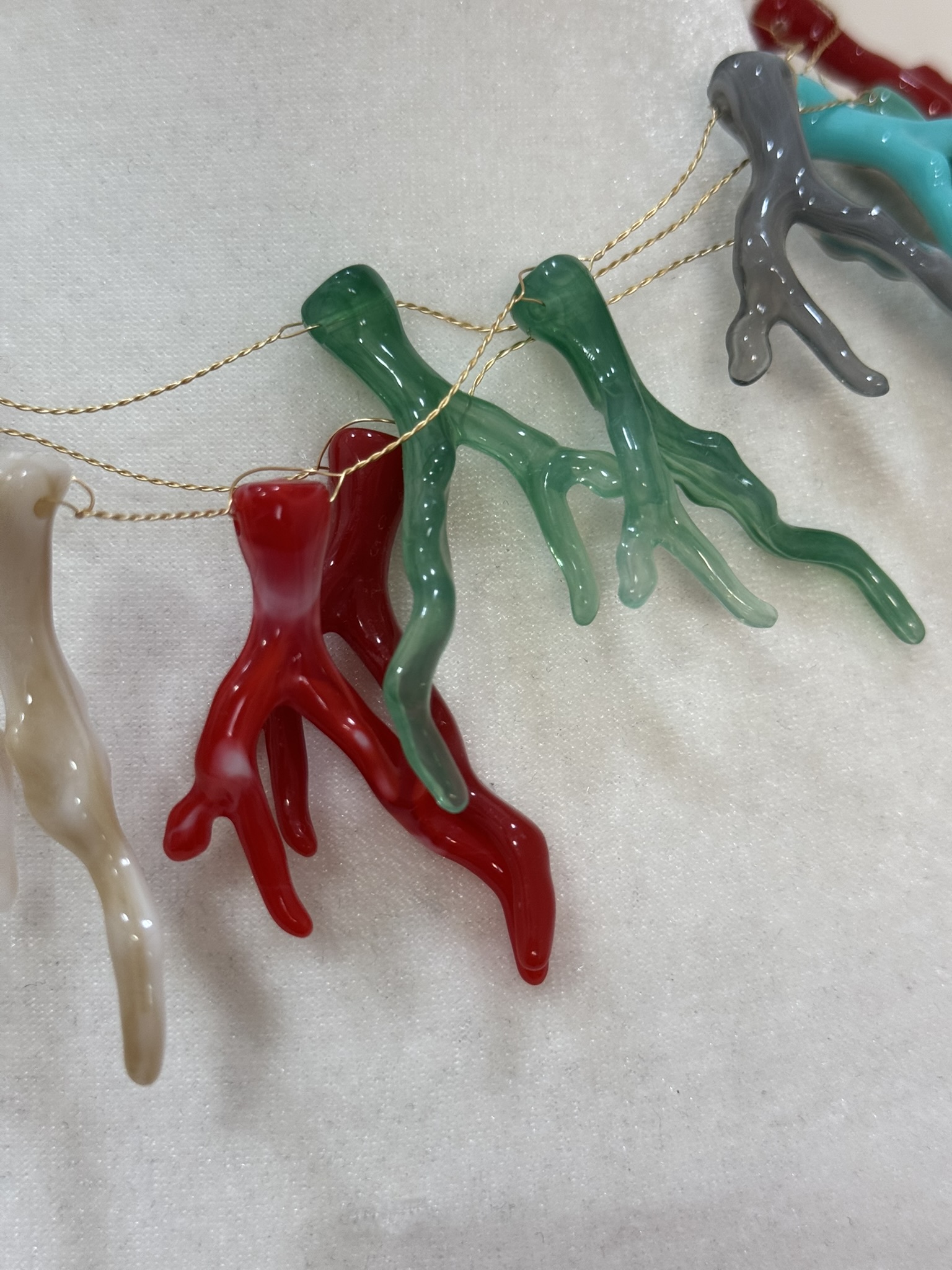 Collar corto corales coroles