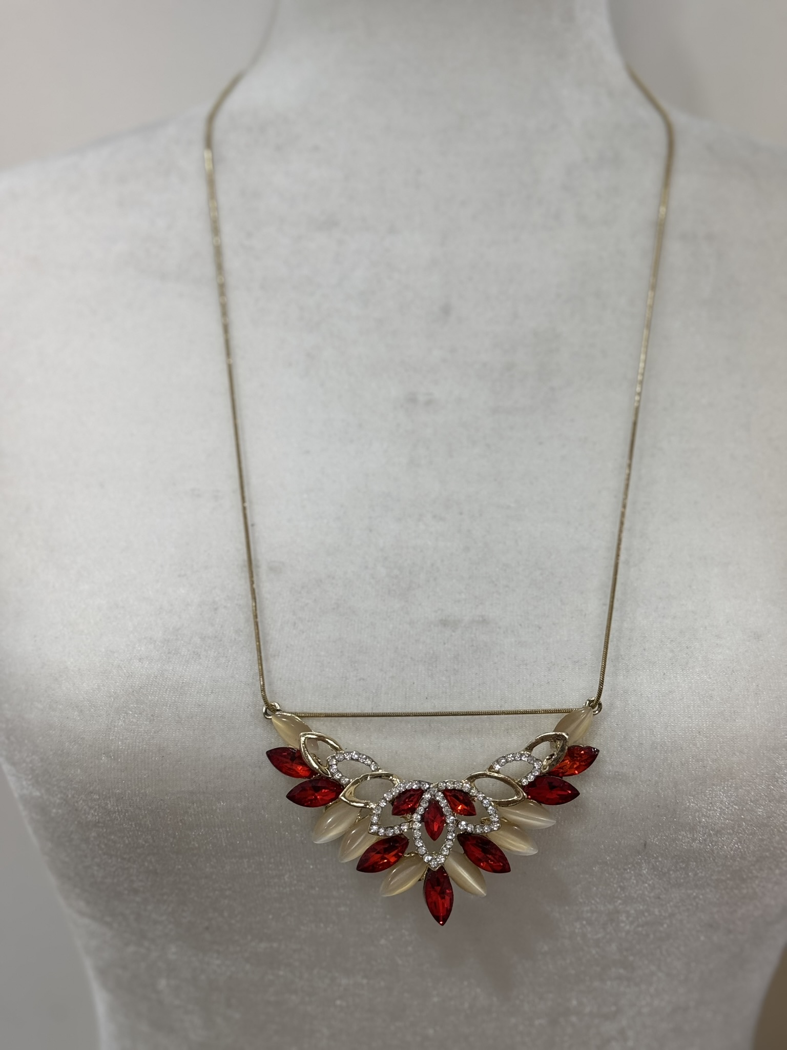 Collar gemas