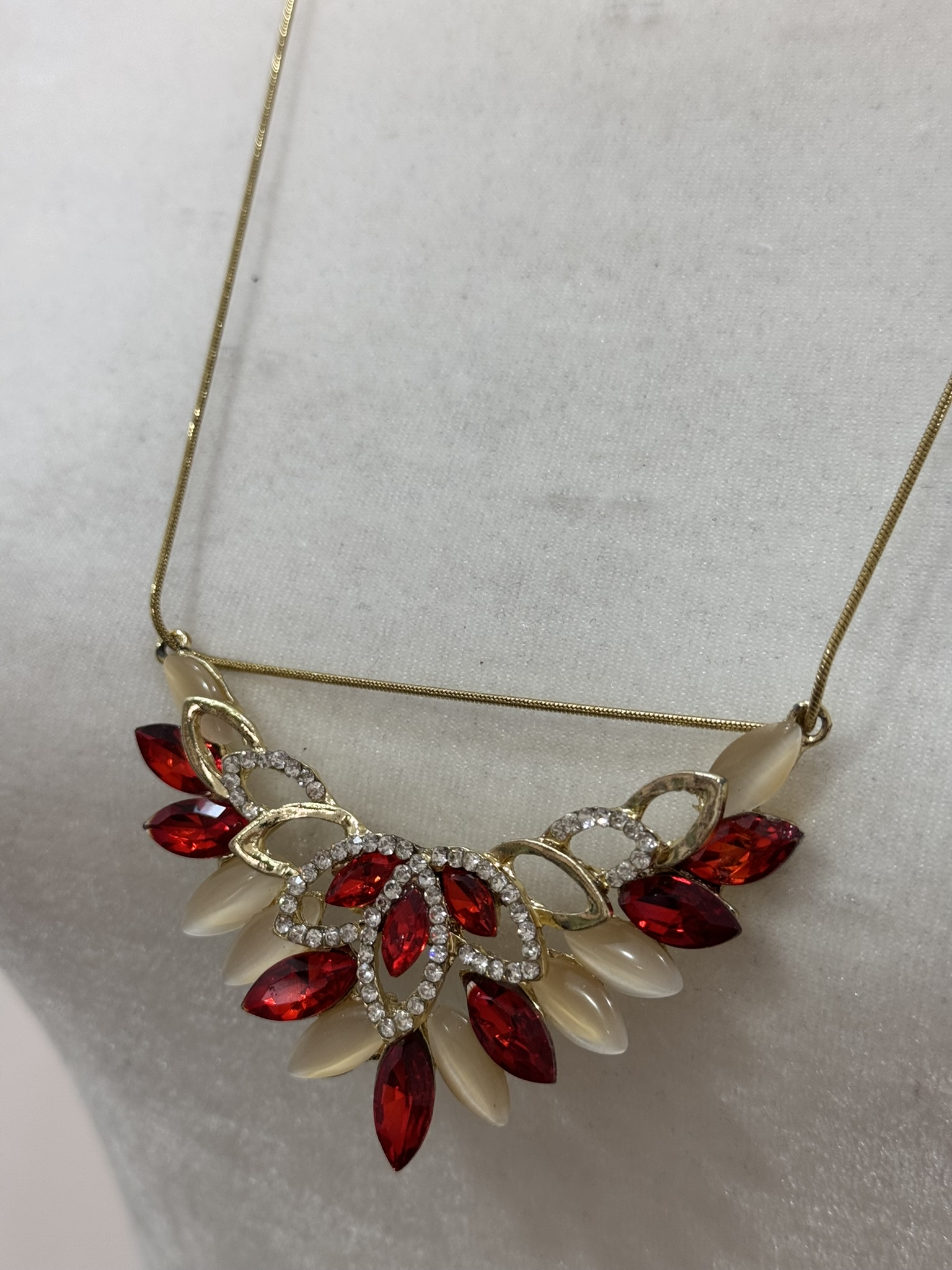Collar gemas