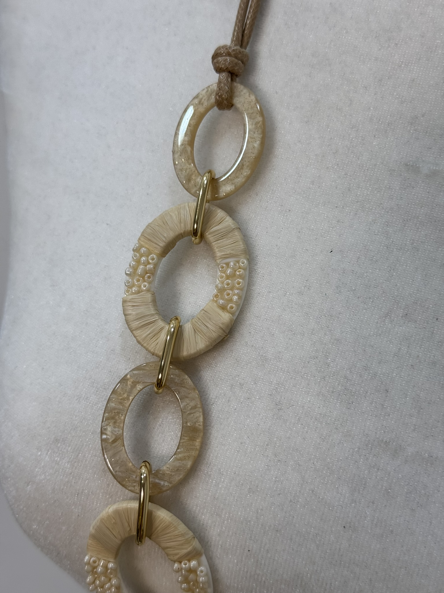 Collar ovalos