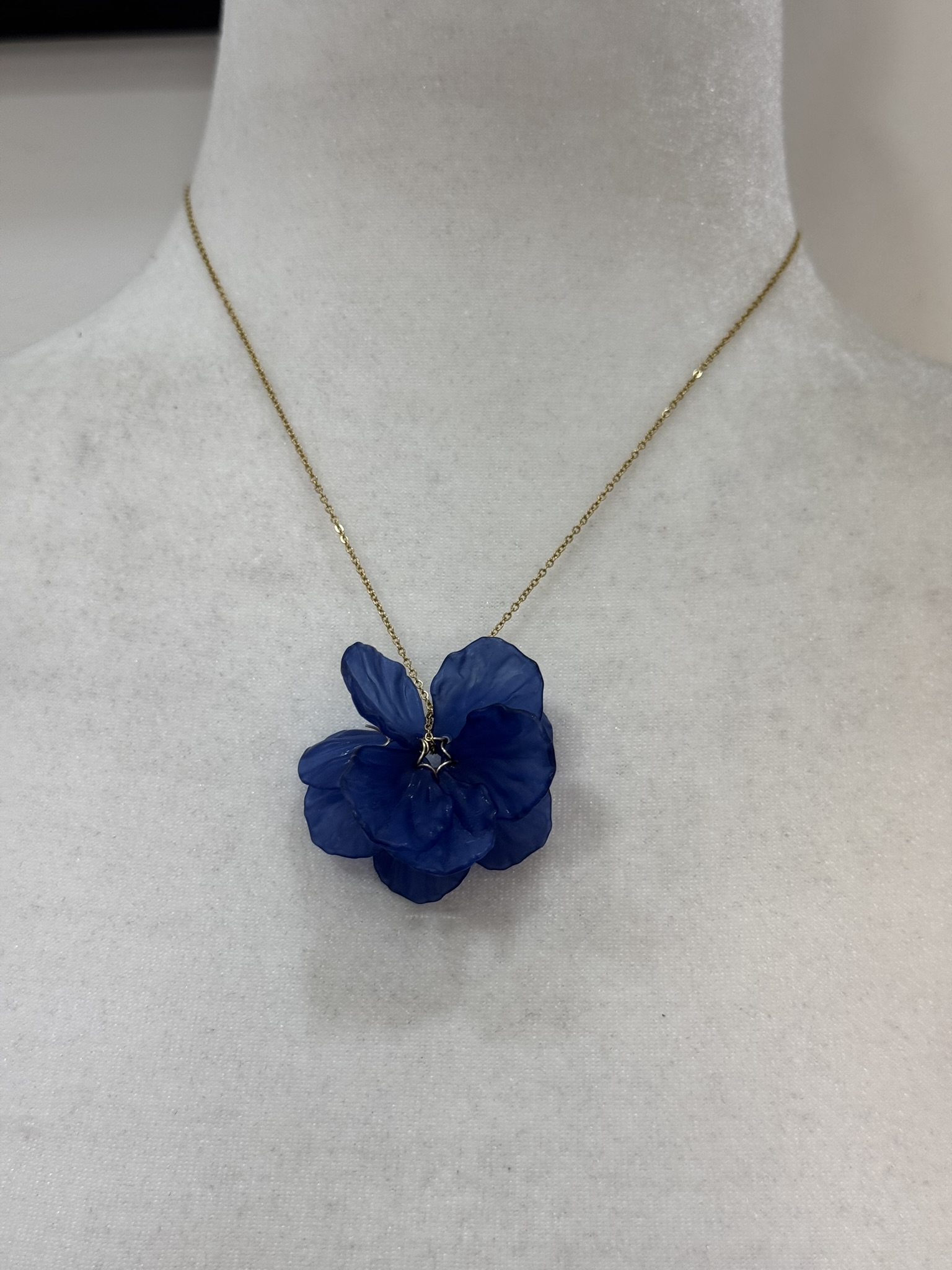Collar corto flor
