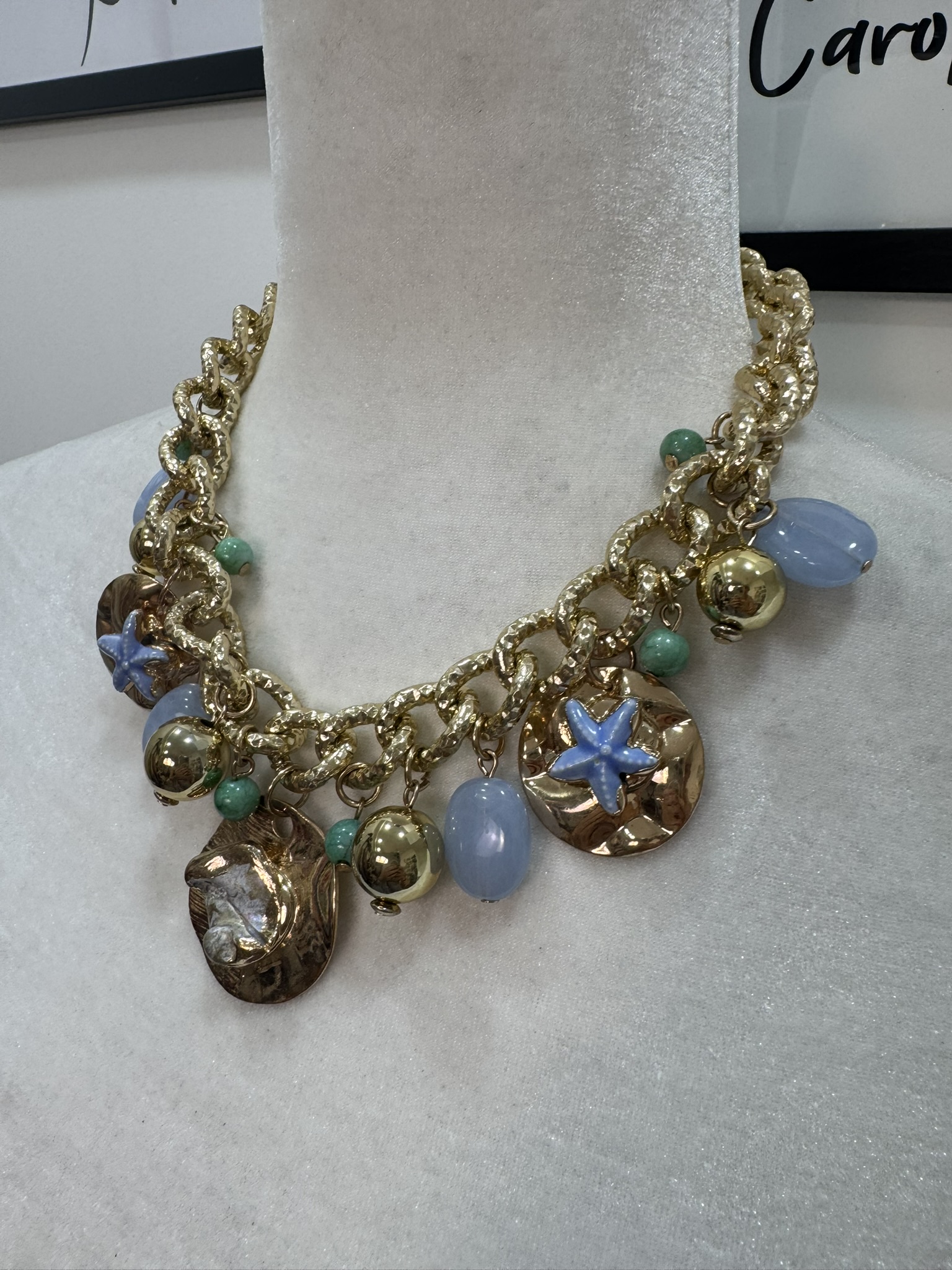 Collar piedras y cochas
