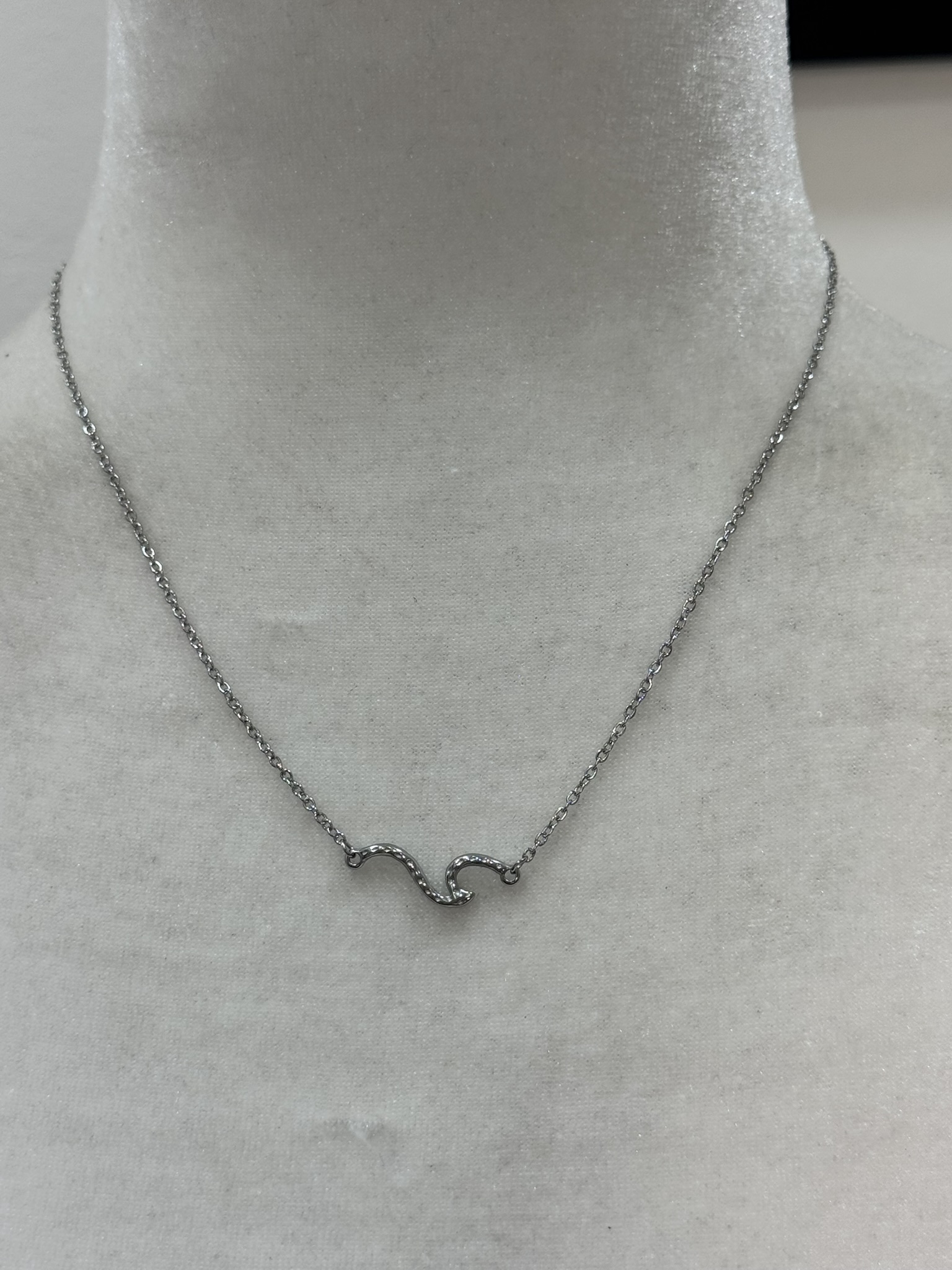 Collar acero ola