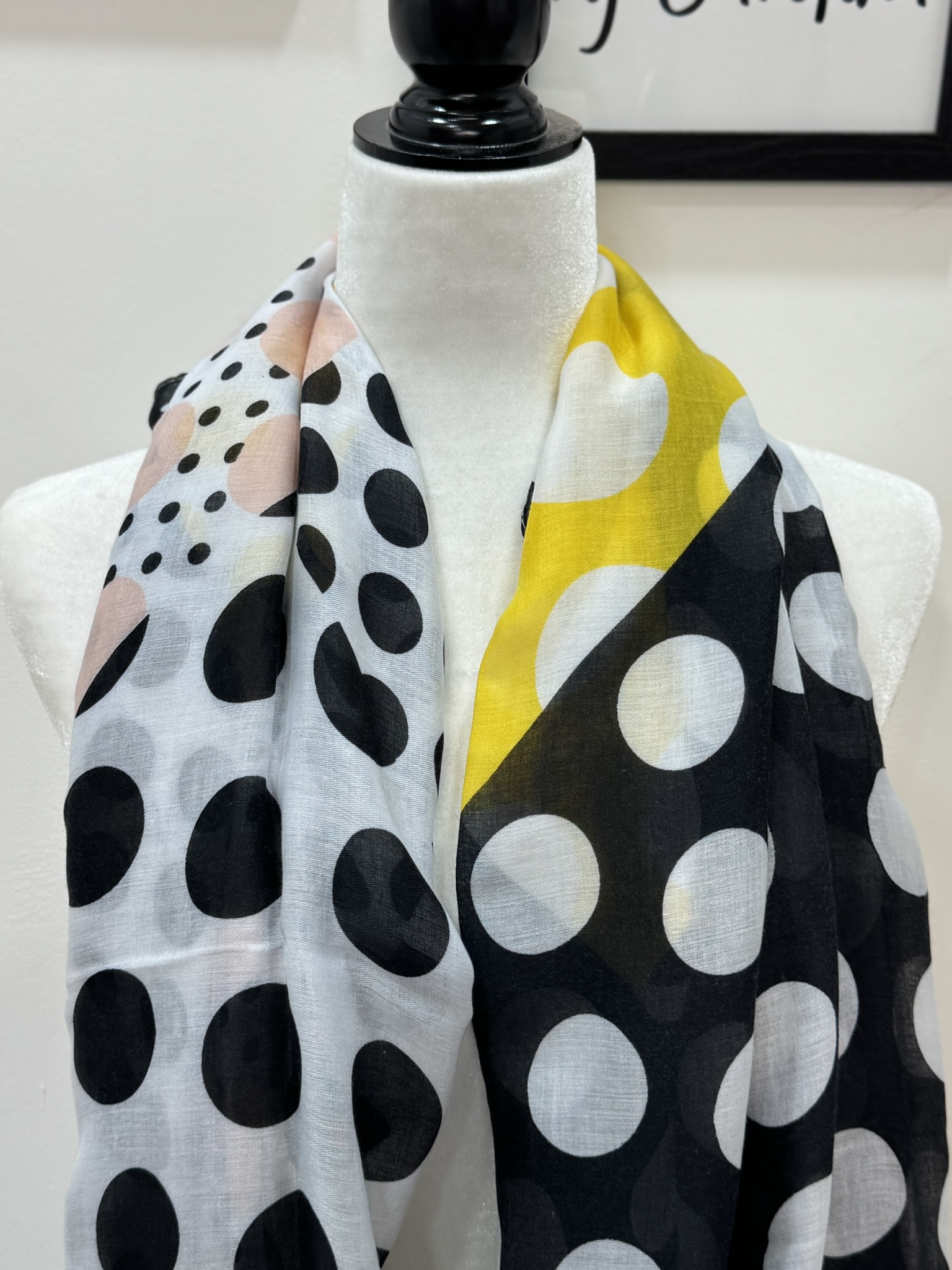 Maxi pañuelo lunares