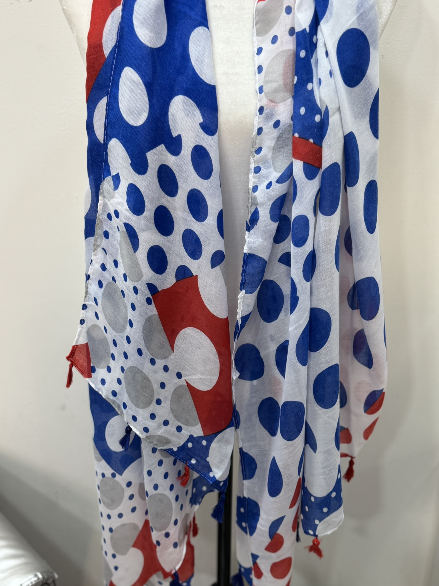 Maxi pañuelo lunares