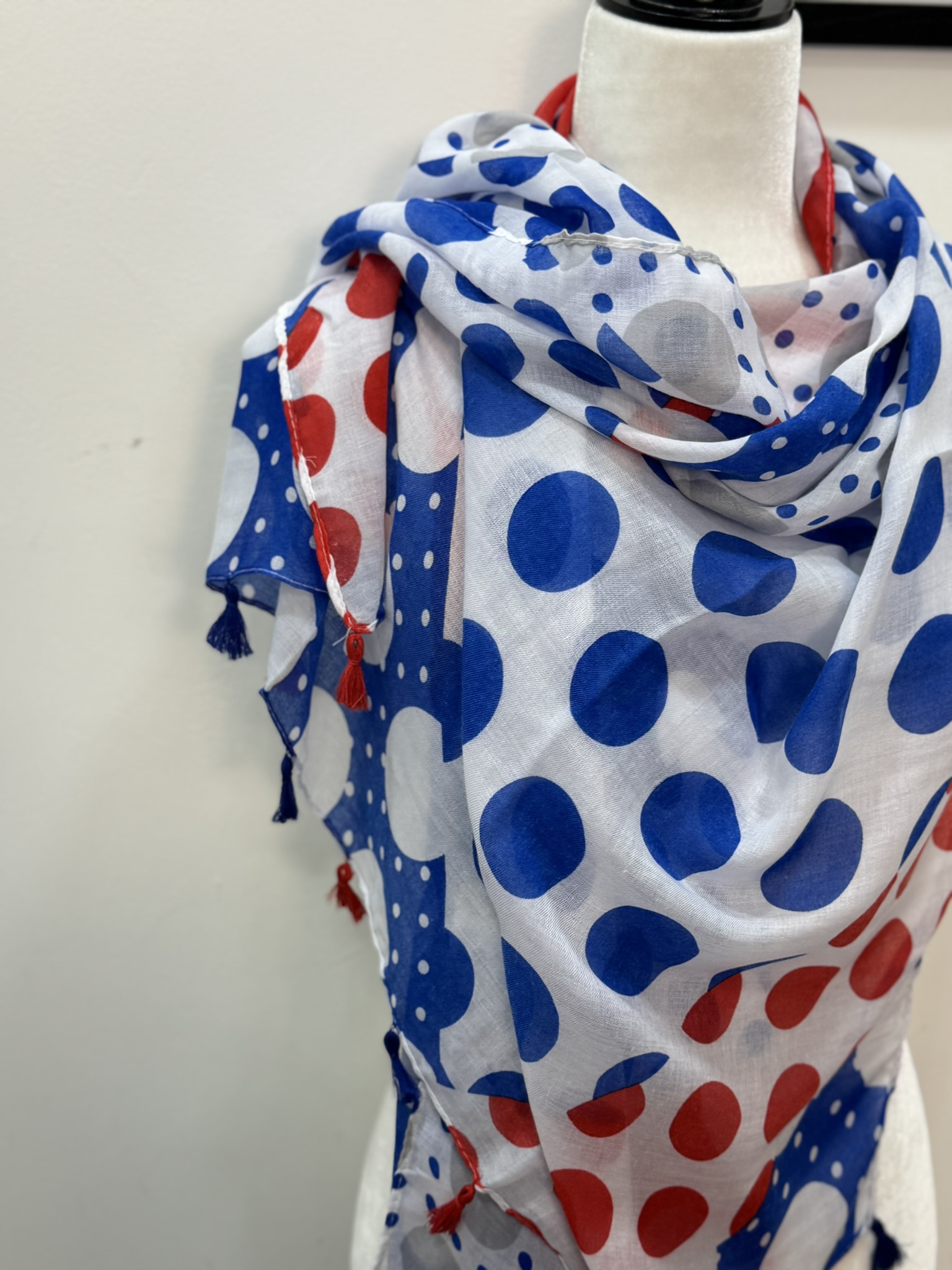 Maxi pañuelo lunares