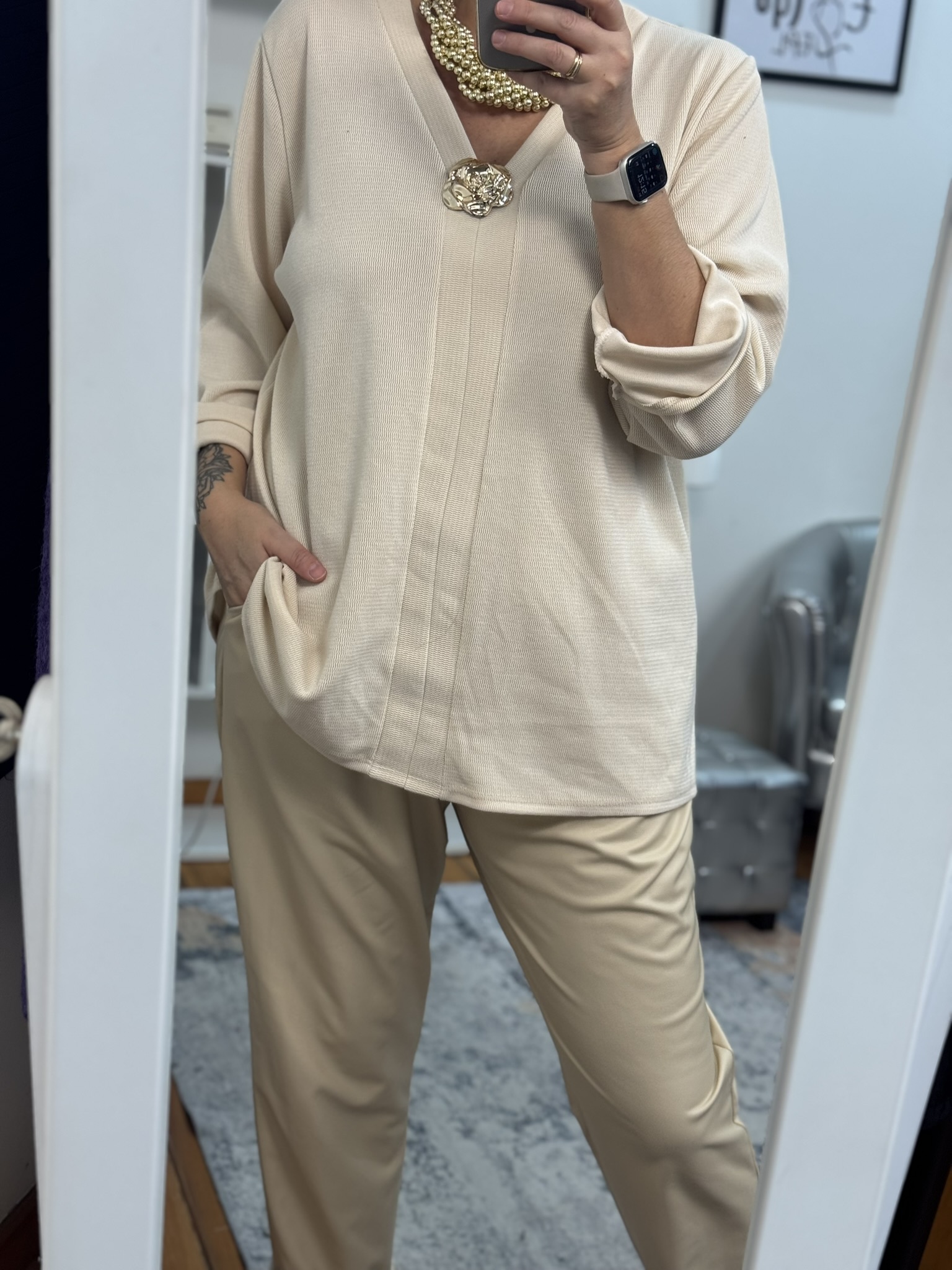 Jersey soft detalle broche