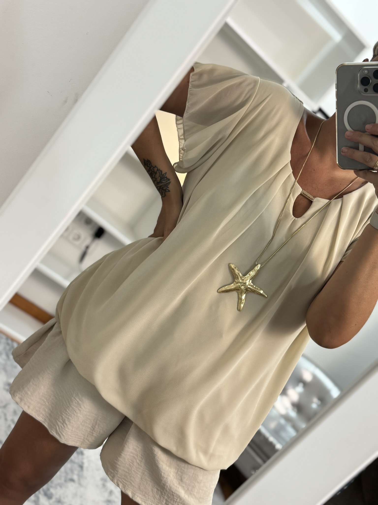 Camisa fluida doble tela chapilla en escote