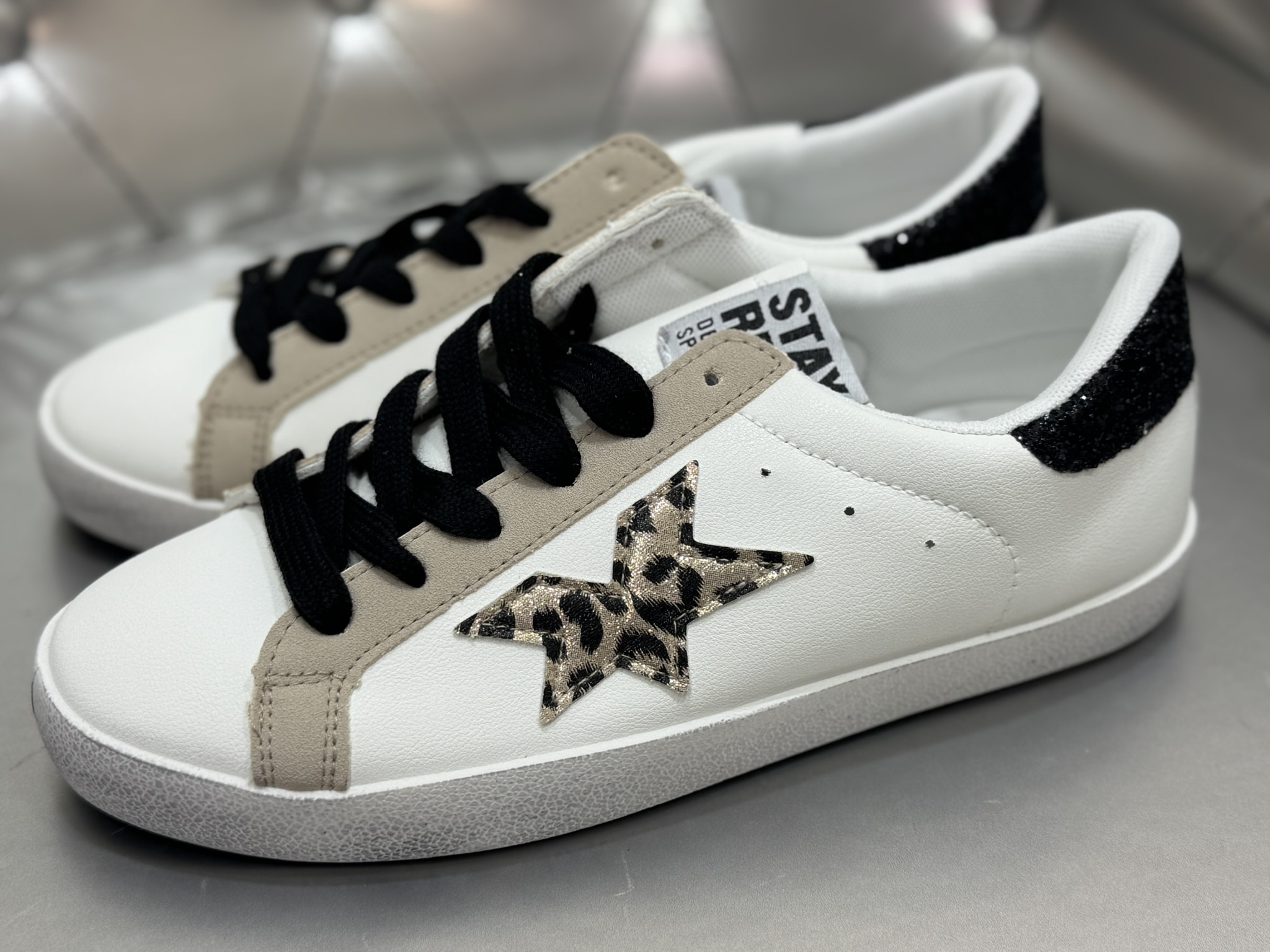 Zapatilla estrella animal print