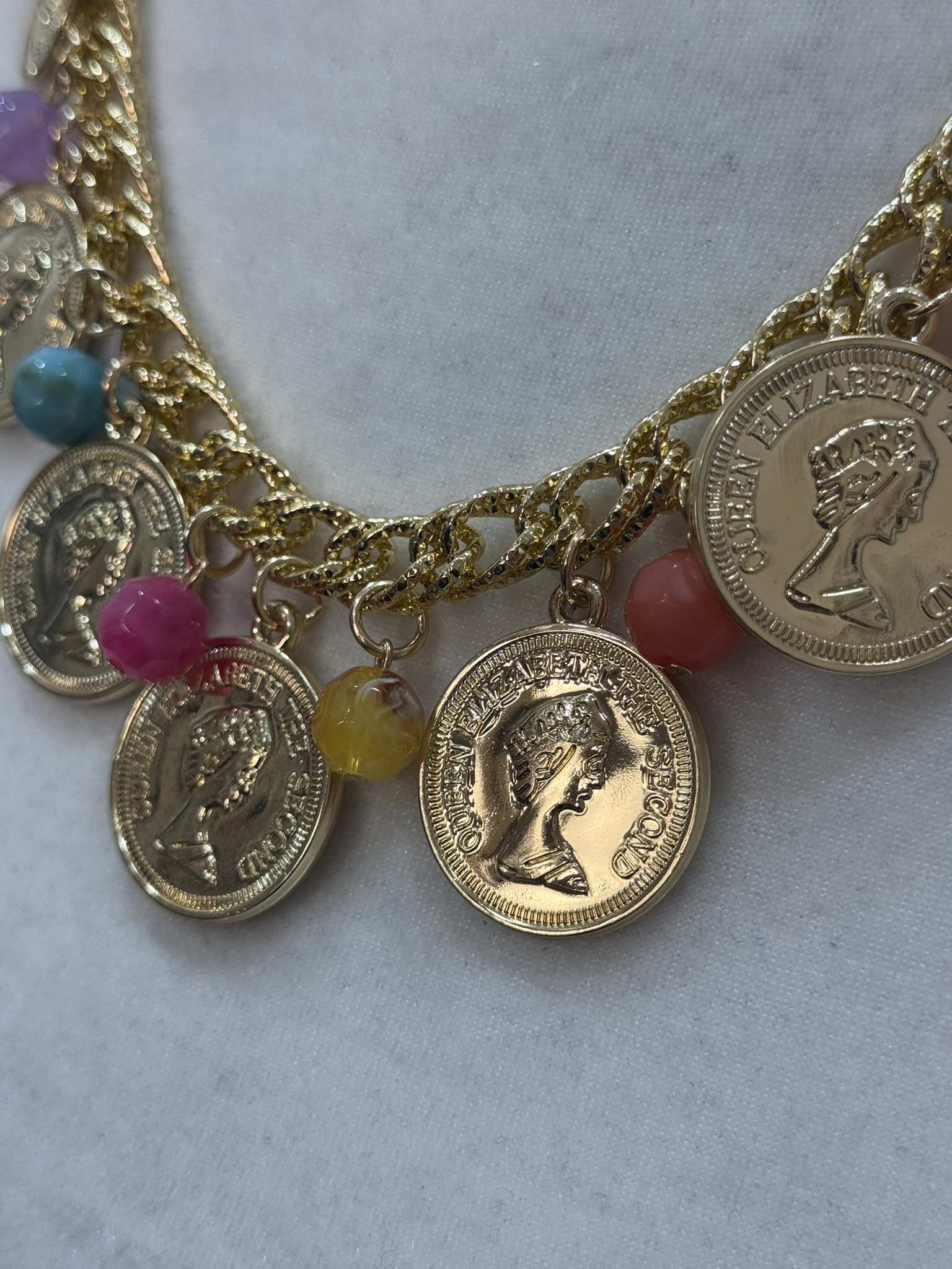 Collar monedas