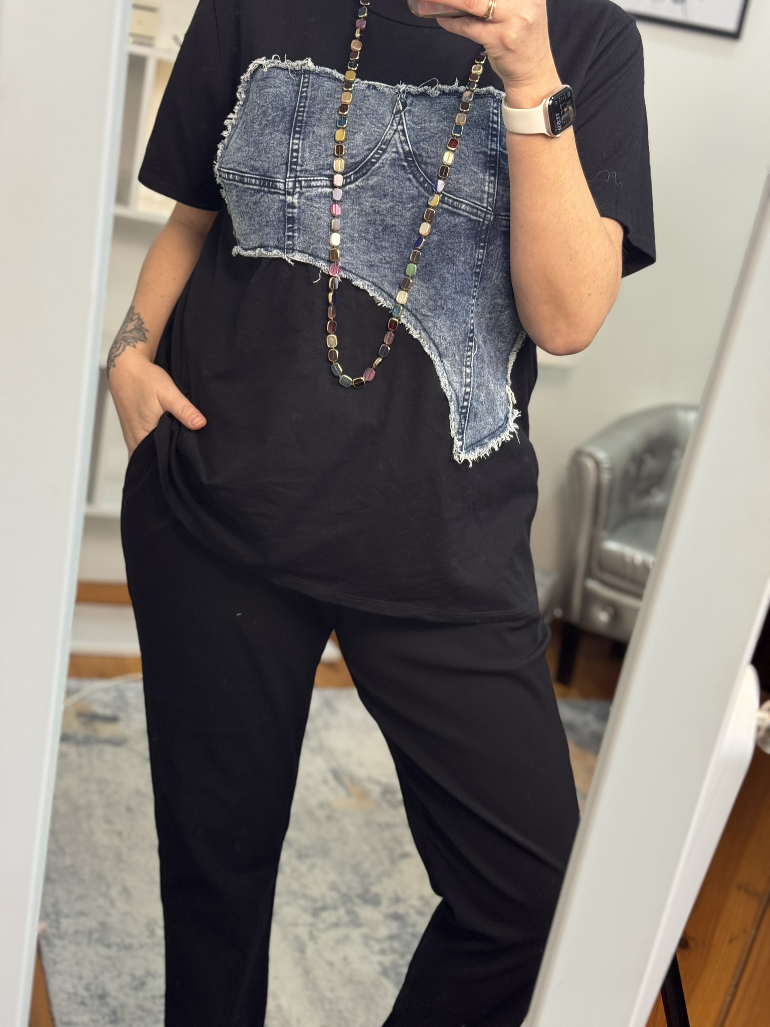 Camiseta combinada detalle denim