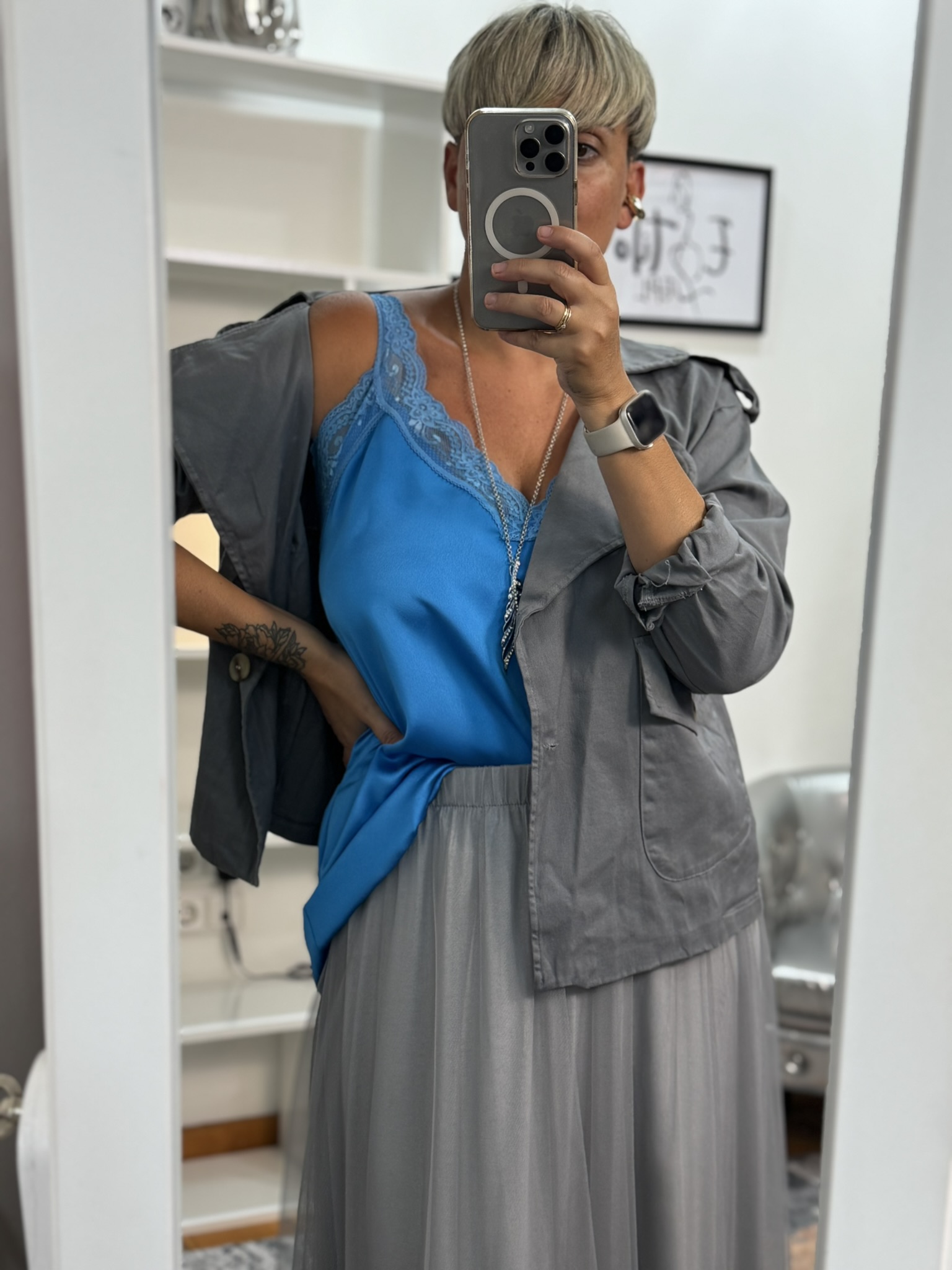 Trench corto